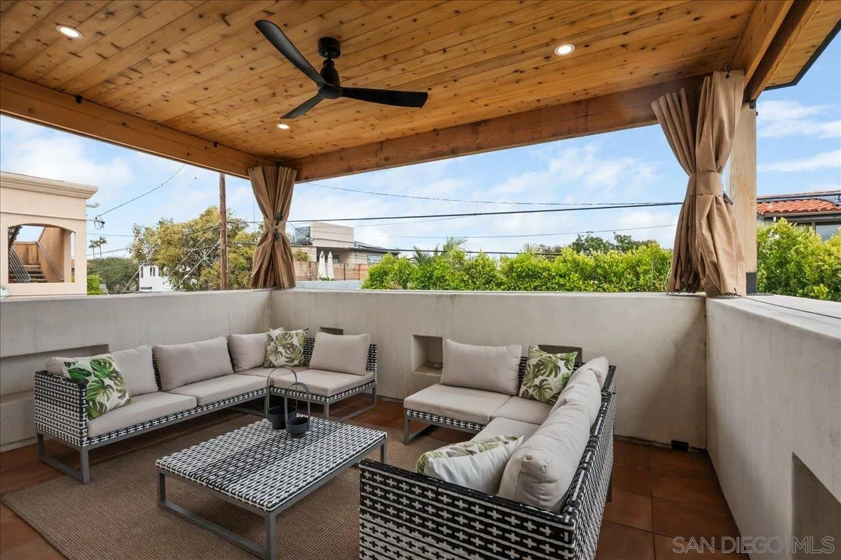 https://cdn.realtyfeed.com/cdn/127/260005293/fdfd49de303296ac770f15dedf937b1a.webp