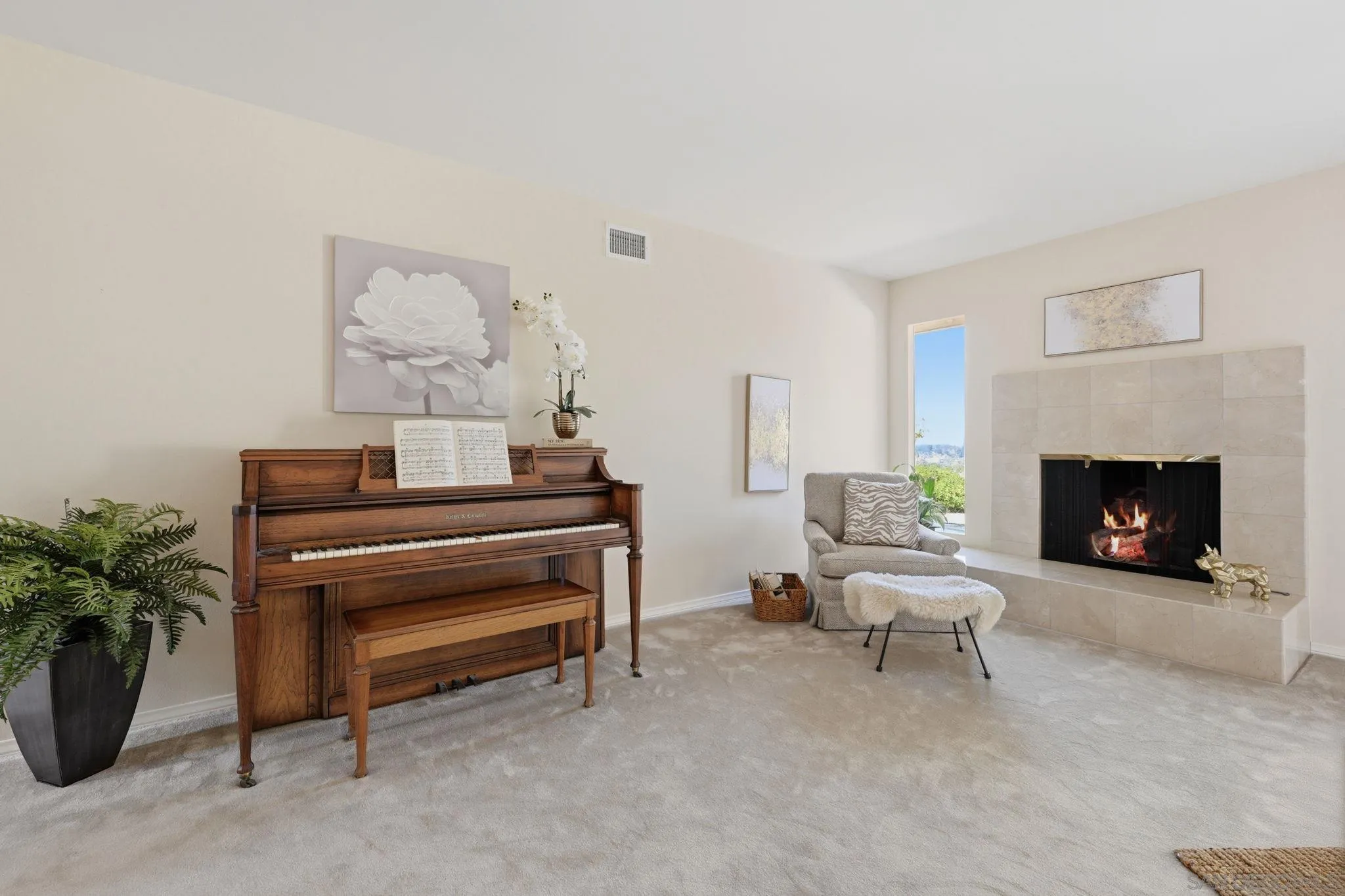 https://cdn.realtyfeed.com/cdn/127/260005298/65e72b42611fb115ef1bfd622557f17a.webp