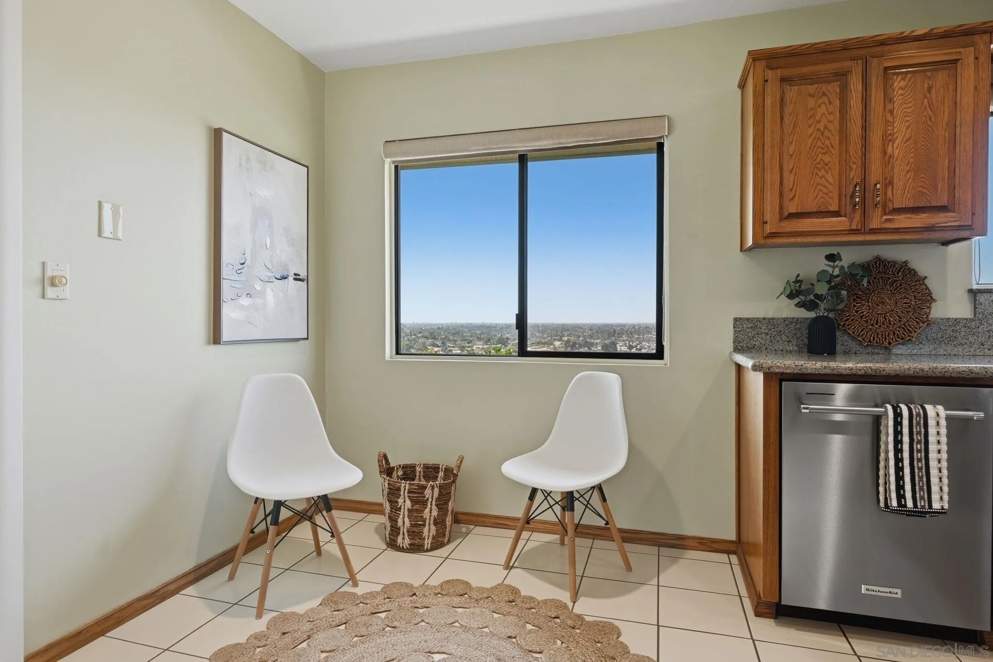 https://cdn.realtyfeed.com/cdn/127/260005298/9f35c6c80d3be9e34d6655daaf0ee54f.webp
