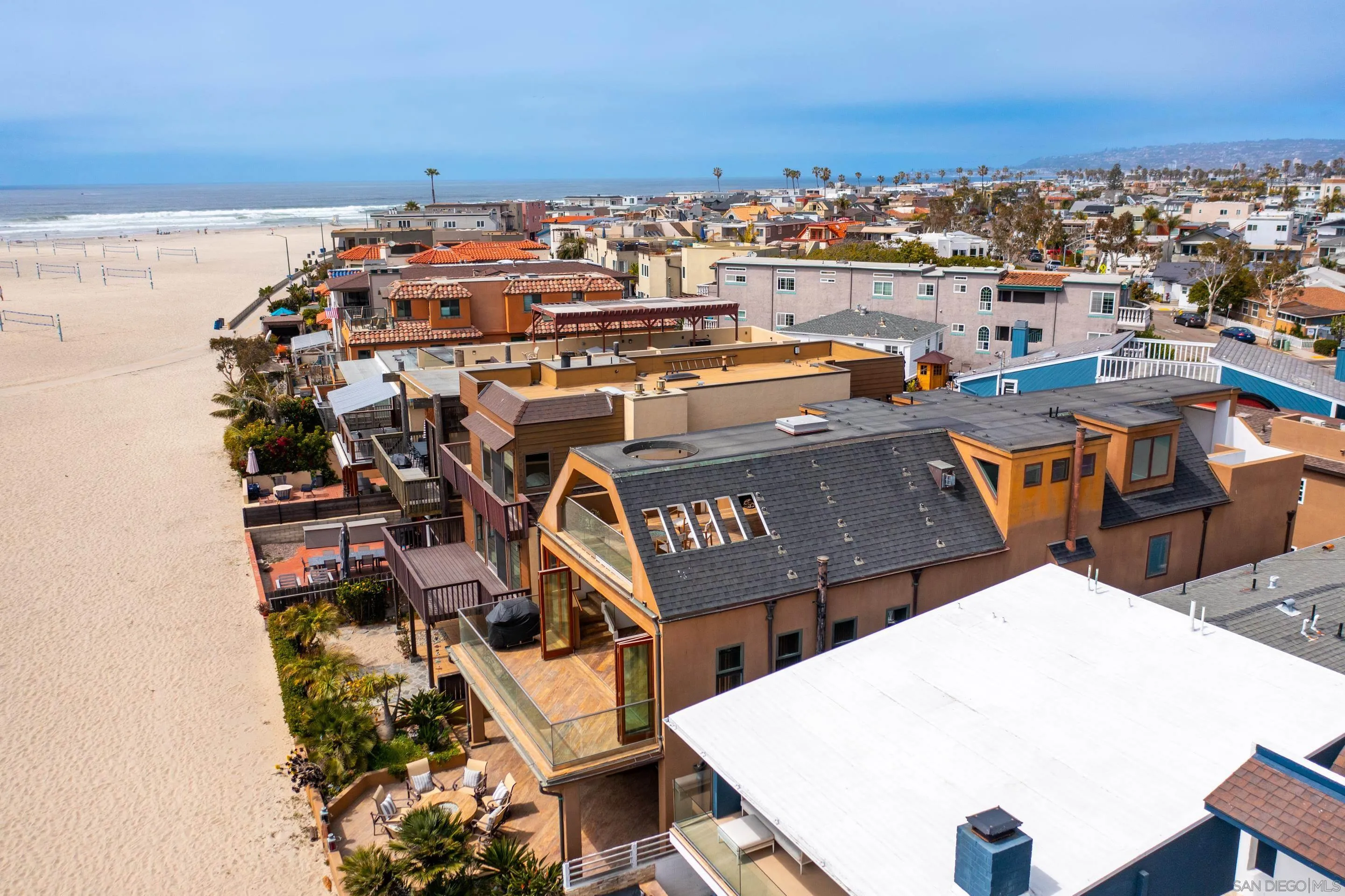 https://cdn.realtyfeed.com/cdn/127/260005303/b5372a0d35434b412a47c008466e0e33.webp
