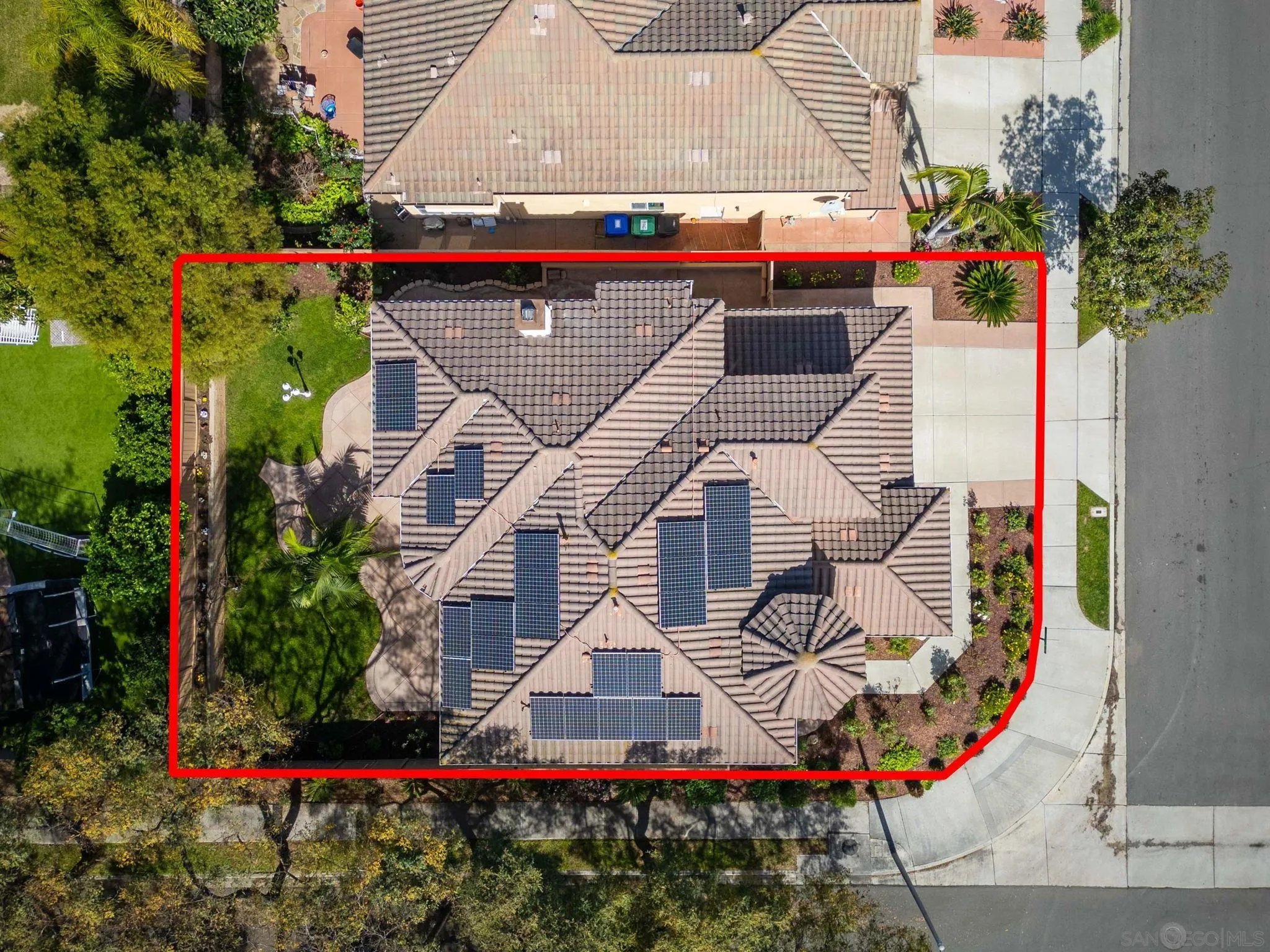 https://cdn.realtyfeed.com/cdn/127/260005305/003839b5386deb274a9e522362f42402.webp