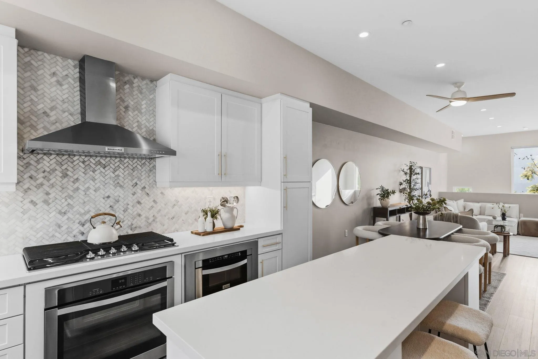 Photo #3: 260005306 Listing: Photo #3