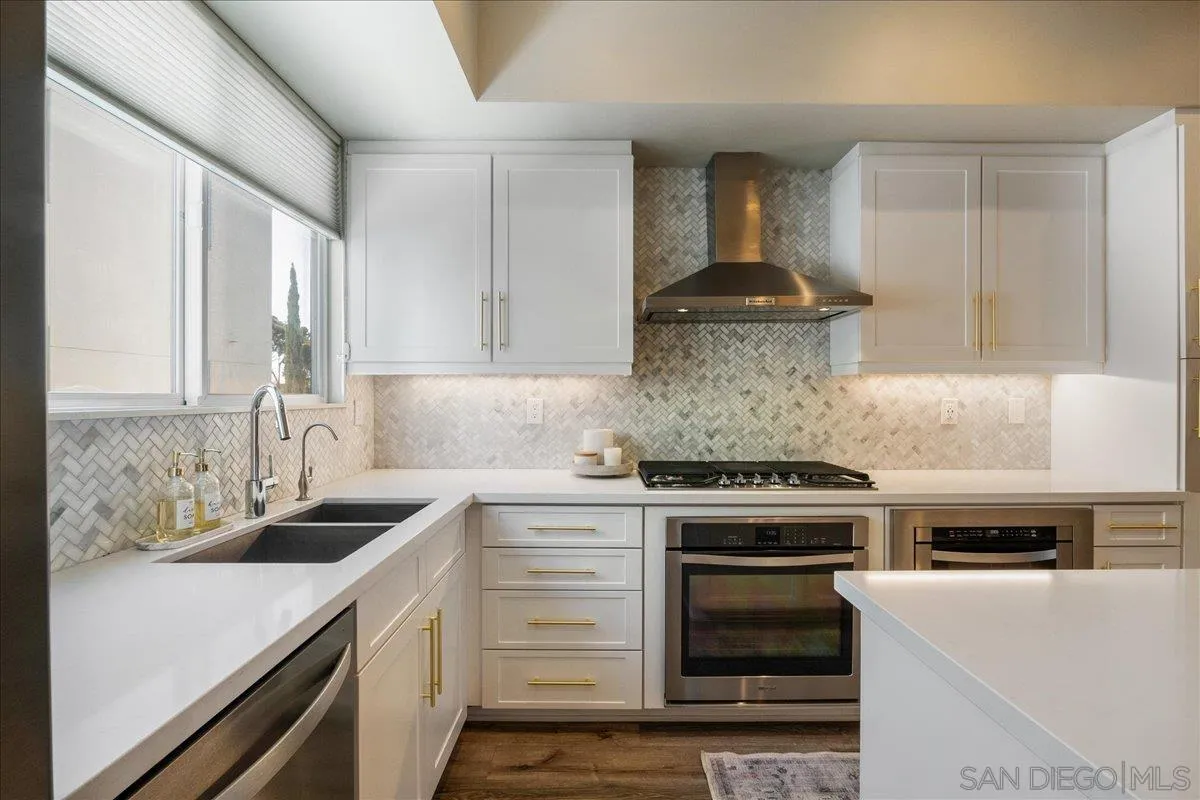 Photo #5: 260005306 Listing: Photo #5