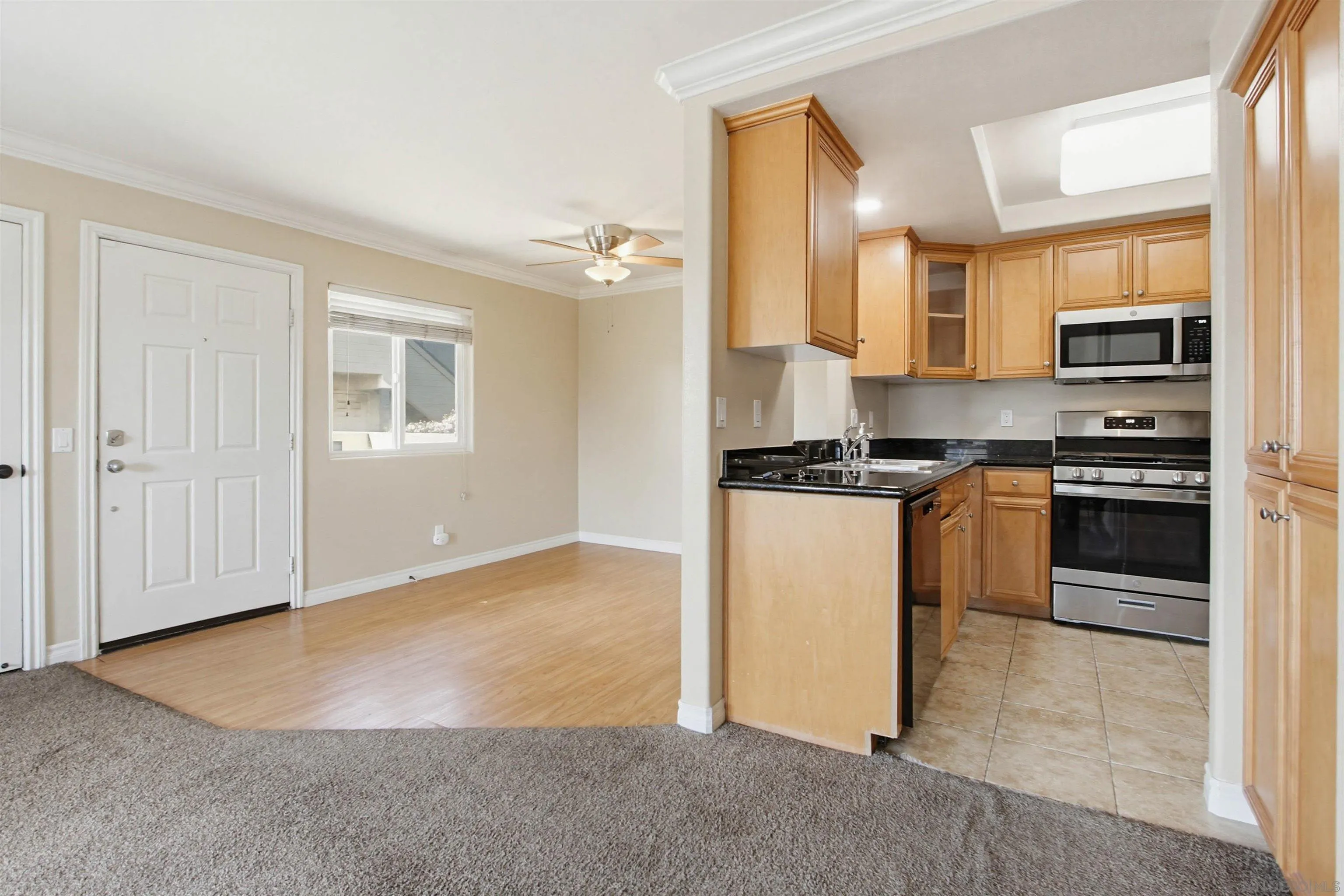 https://cdn.realtyfeed.com/cdn/127/260005308/344880b48fb5e91d88fe60c38608015d.webp