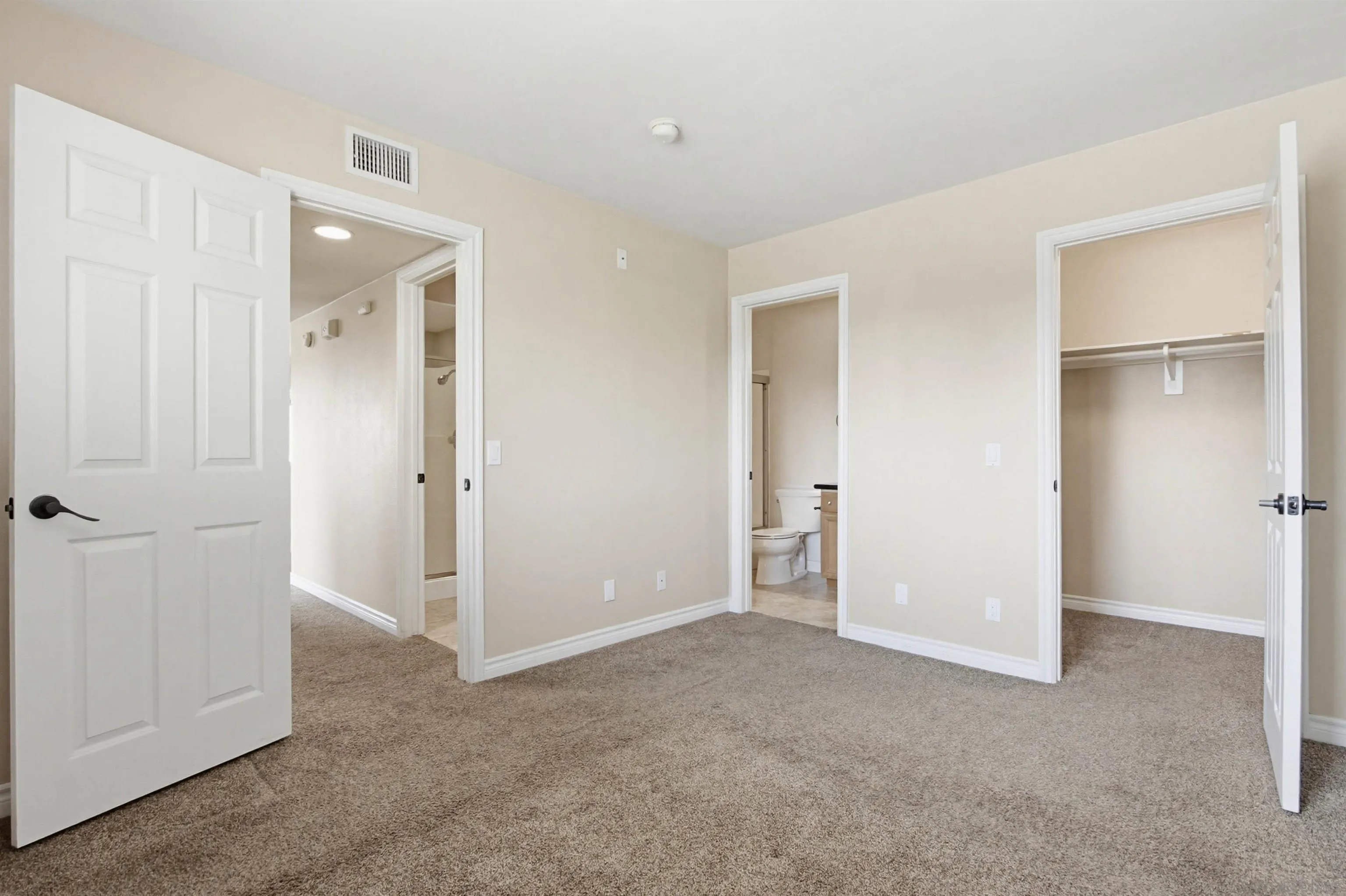 https://cdn.realtyfeed.com/cdn/127/260005308/c99e264204c1eb1264cc4817a02d2b43.webp