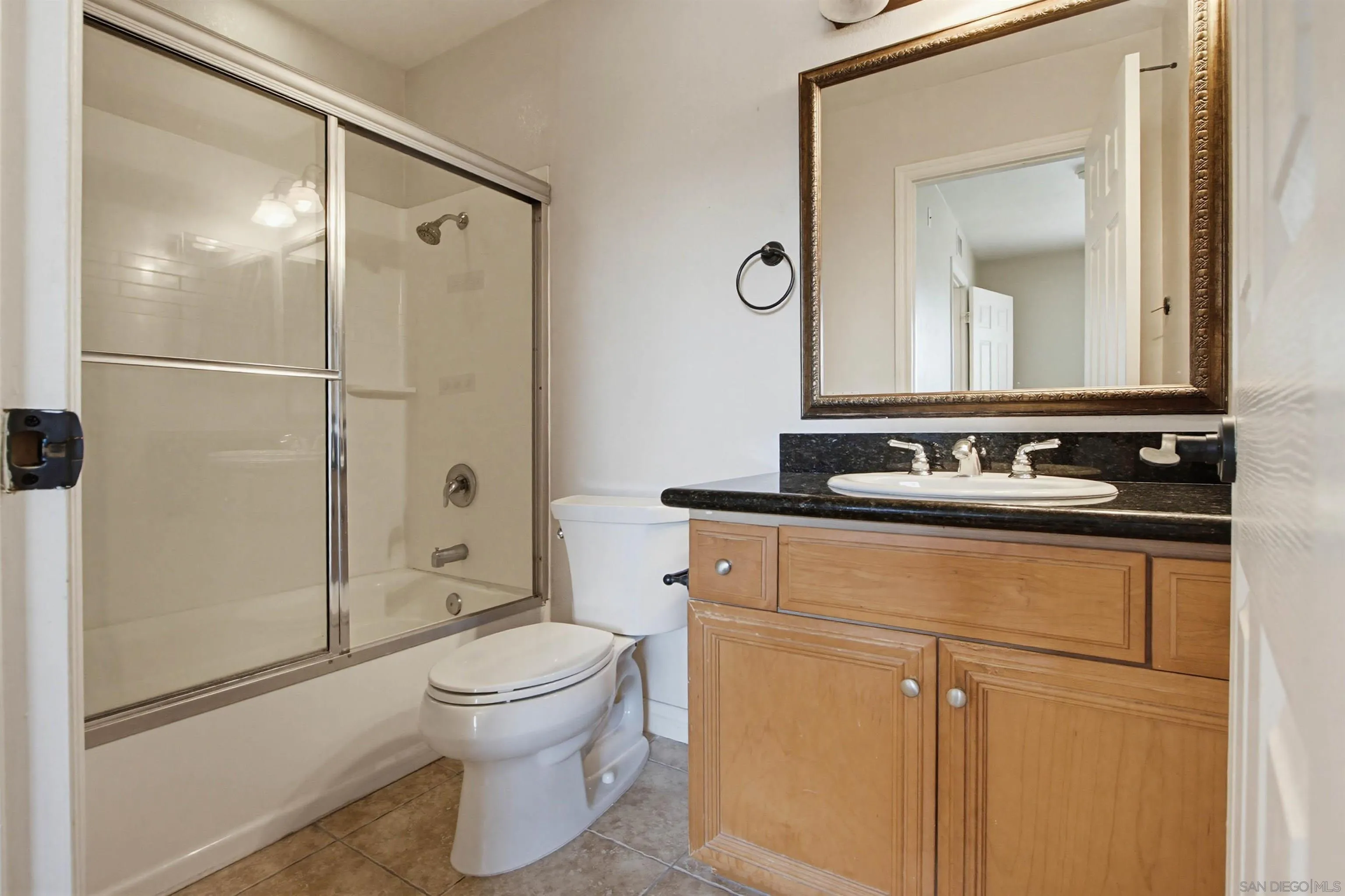 https://cdn.realtyfeed.com/cdn/127/260005308/f93c5f3e970171c9c277dd30674d0548.webp