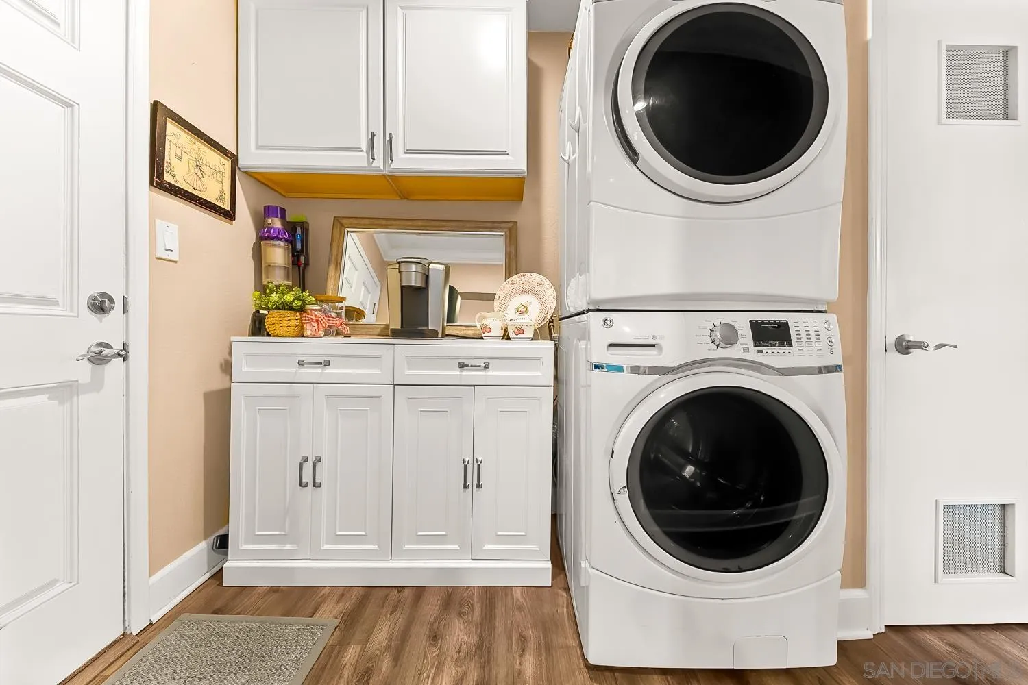 https://cdn.realtyfeed.com/cdn/127/260005311/2a7e77ca4b6e54139545837adcf0dd76.webp