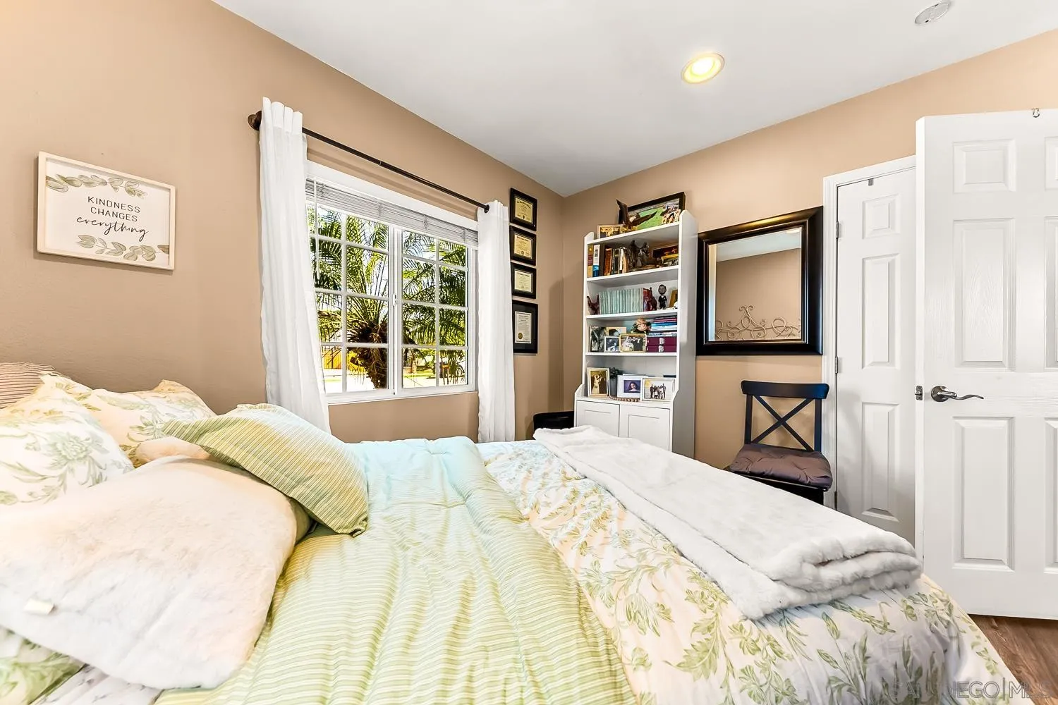 https://cdn.realtyfeed.com/cdn/127/260005311/b5720adcb76202b48fb6e6b1b2a02cac.webp