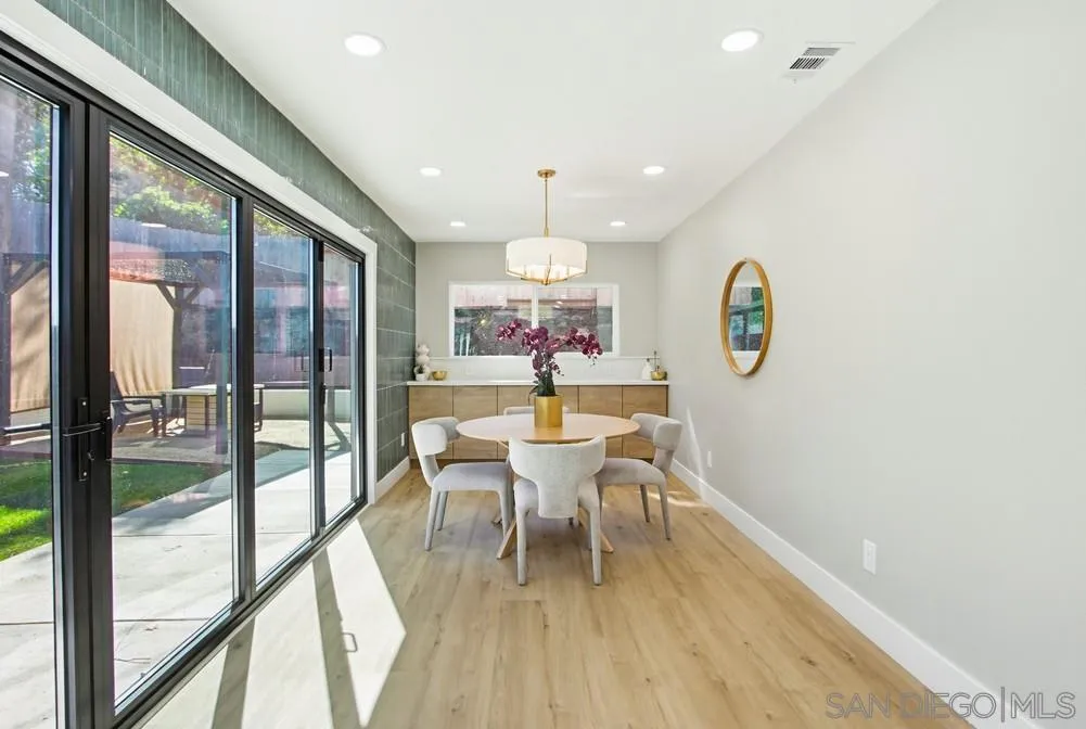 https://cdn.realtyfeed.com/cdn/127/260005316/16f2d71c23676ed5cf2324c0c60895d1.webp