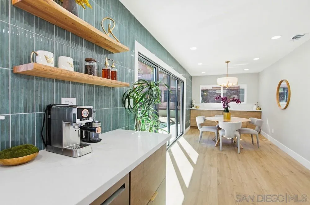 https://cdn.realtyfeed.com/cdn/127/260005316/984f24a1a94cf2d005d60ca32c69b748.webp