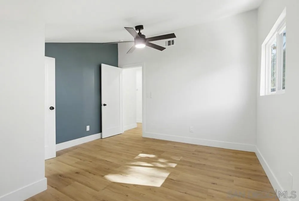 https://cdn.realtyfeed.com/cdn/127/260005316/c964f48b132e5d7f60d6ae3a3b1e110c.webp