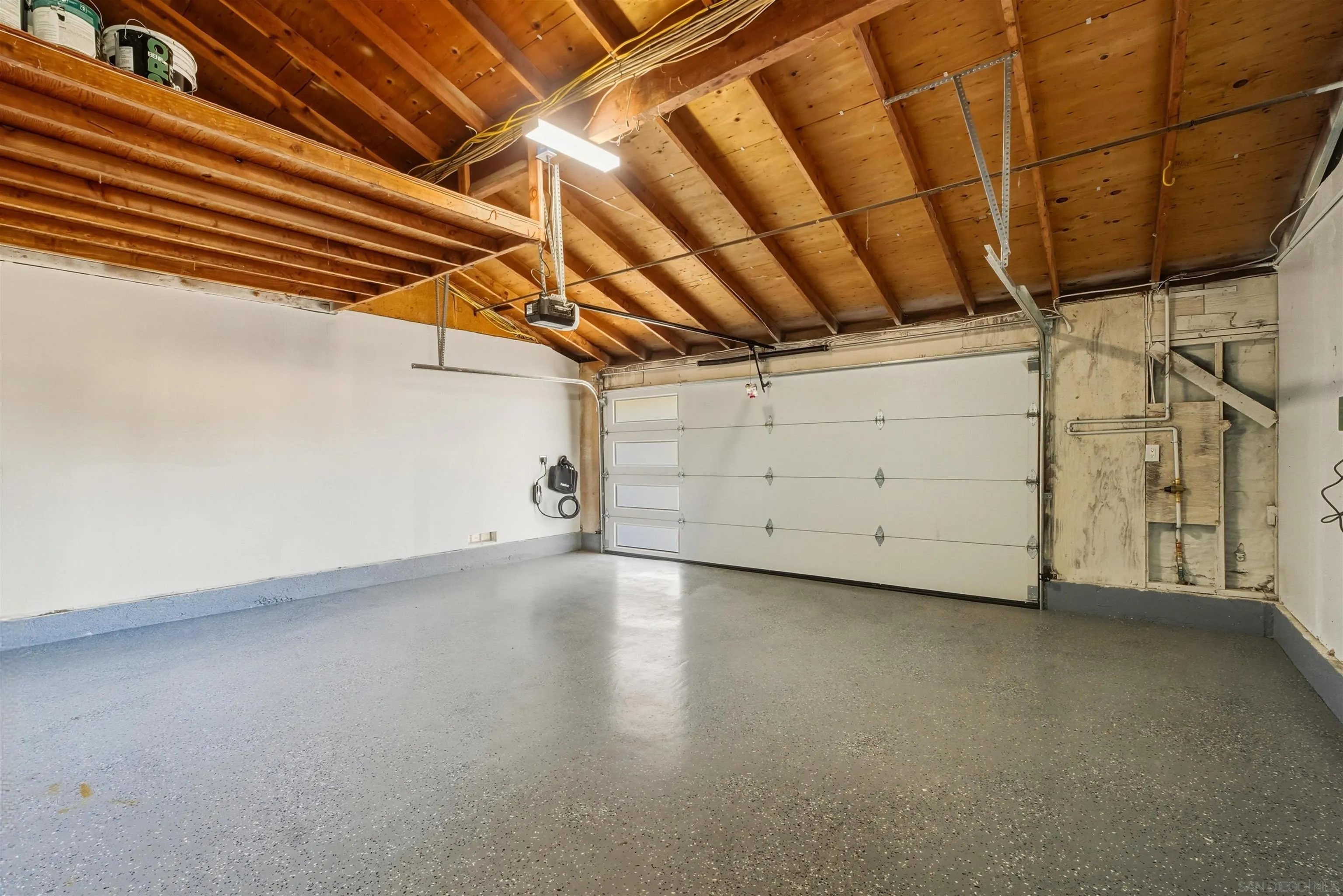 https://cdn.realtyfeed.com/cdn/127/260005316/d574420924a0eabcfea70d0179b21014.webp