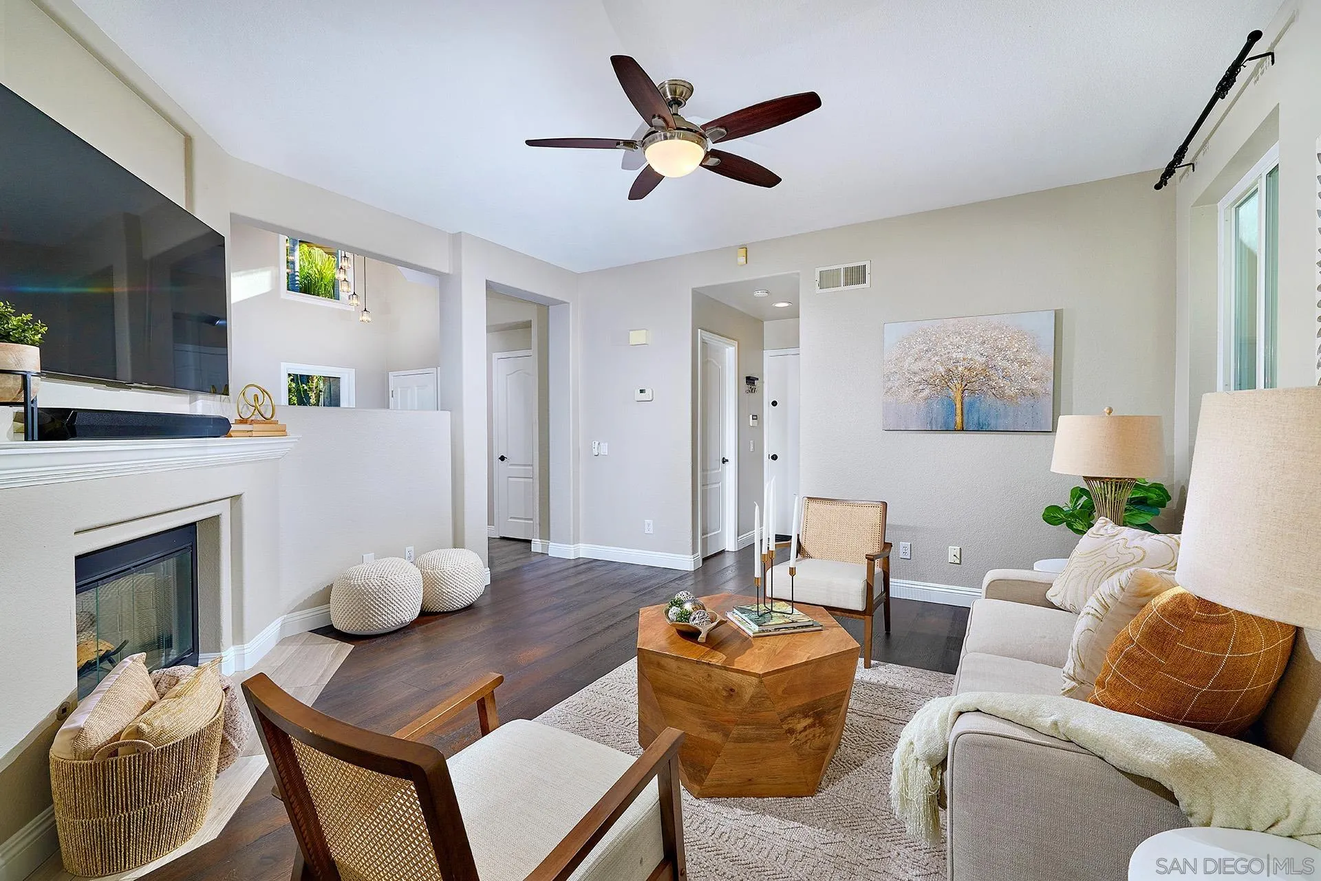 https://cdn.realtyfeed.com/cdn/127/260005318/60f826ba63f8225543cc47c2e4b48493.webp