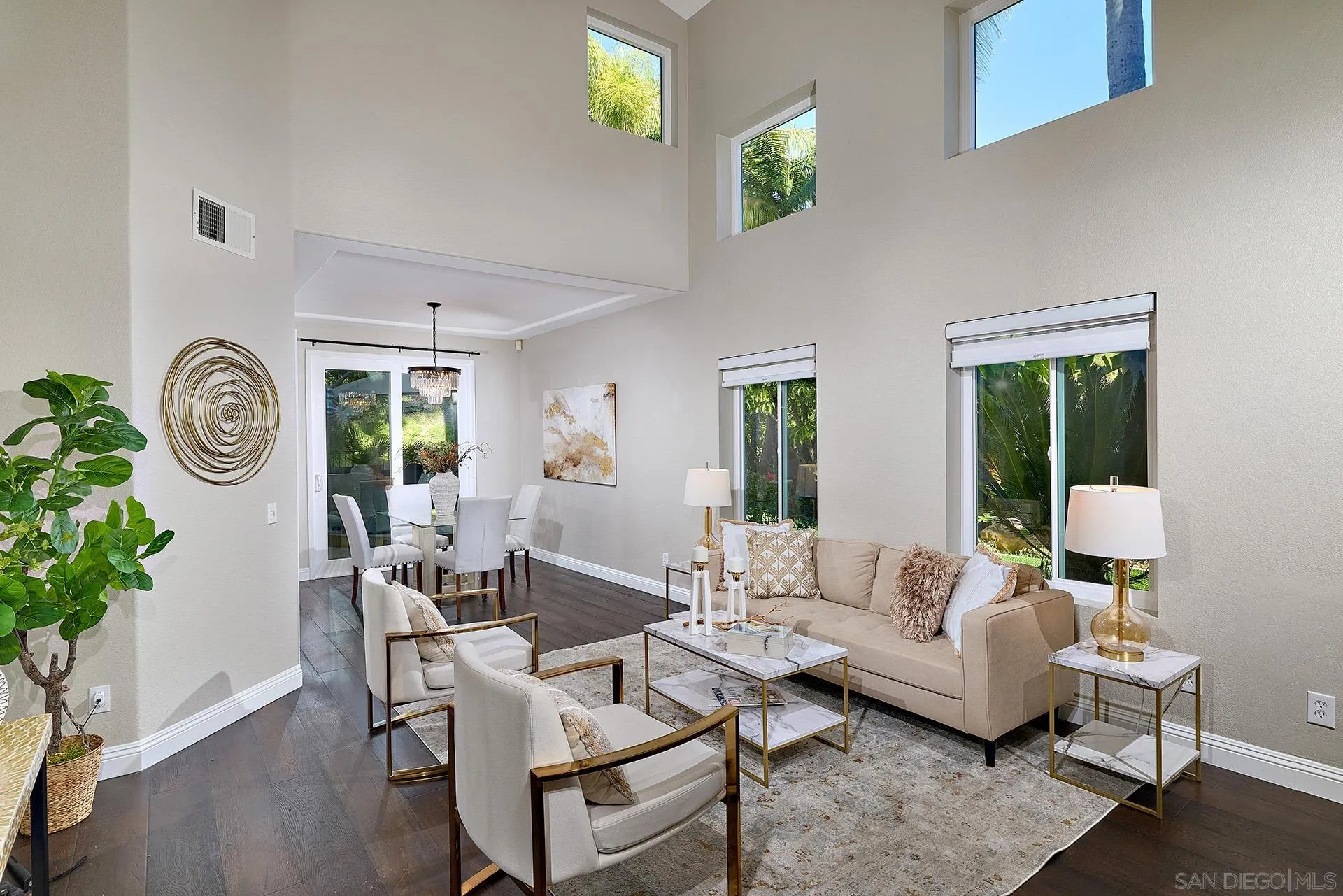 https://cdn.realtyfeed.com/cdn/127/260005318/a14d5336cea9294d08ff14b0f5a24c3b.webp