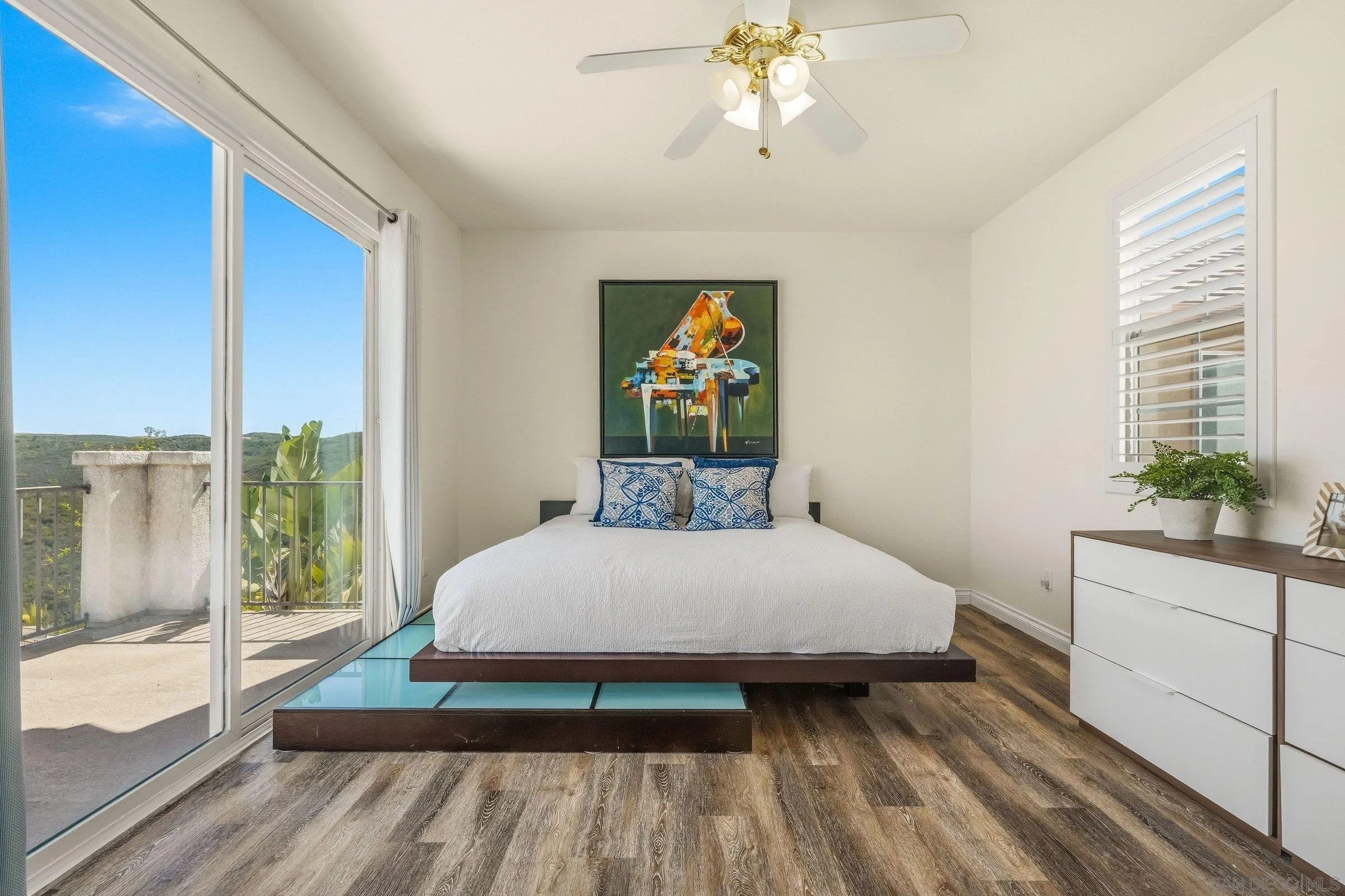 https://cdn.realtyfeed.com/cdn/127/260005320/710e77812051345fbfa283481f70363e.webp