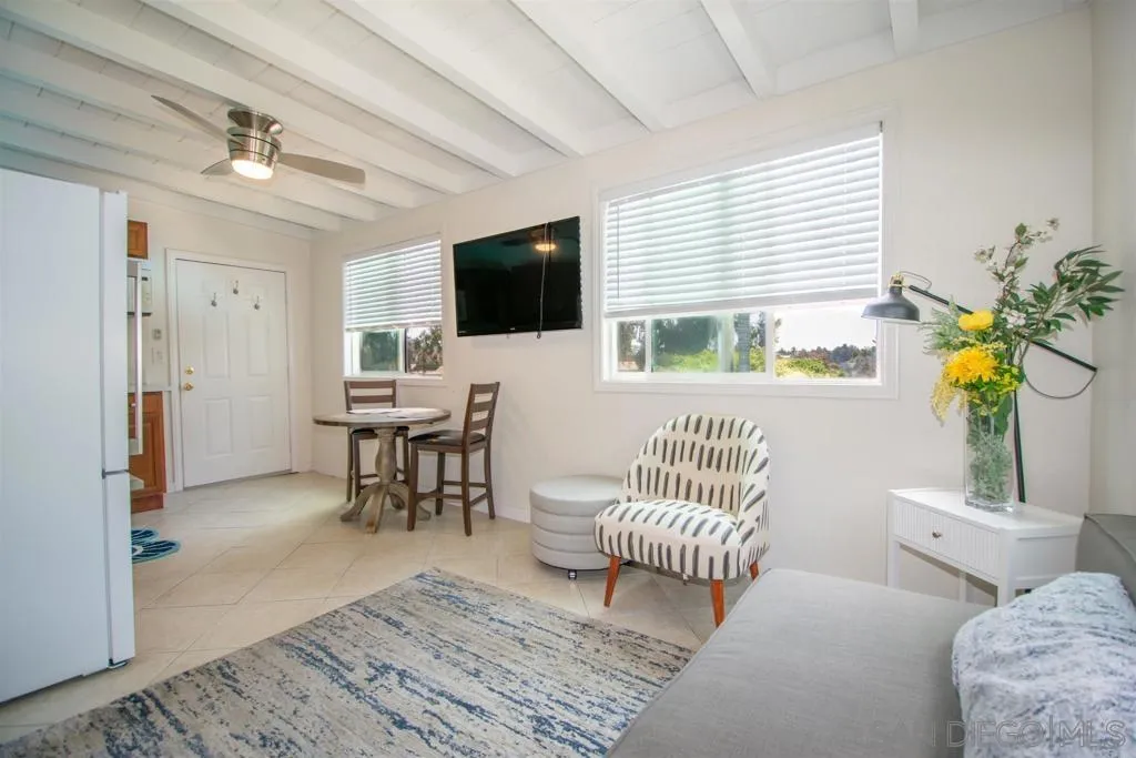 https://cdn.realtyfeed.com/cdn/127/260005323/89681c508ca57560d067bde5d01dc709.webp