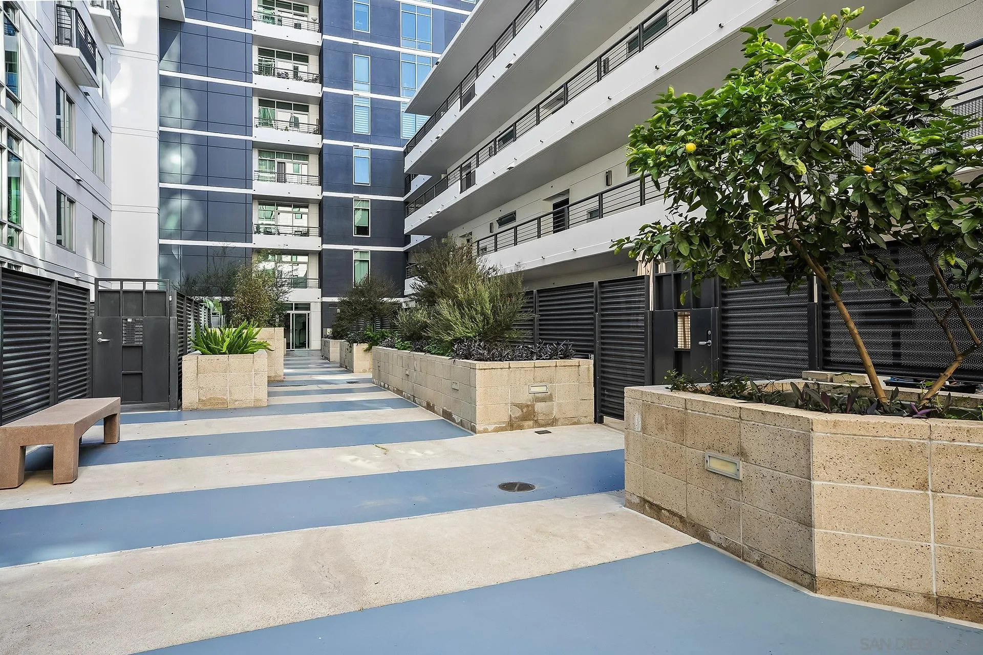 Photo #61: 260005326 Listing: Photo #61