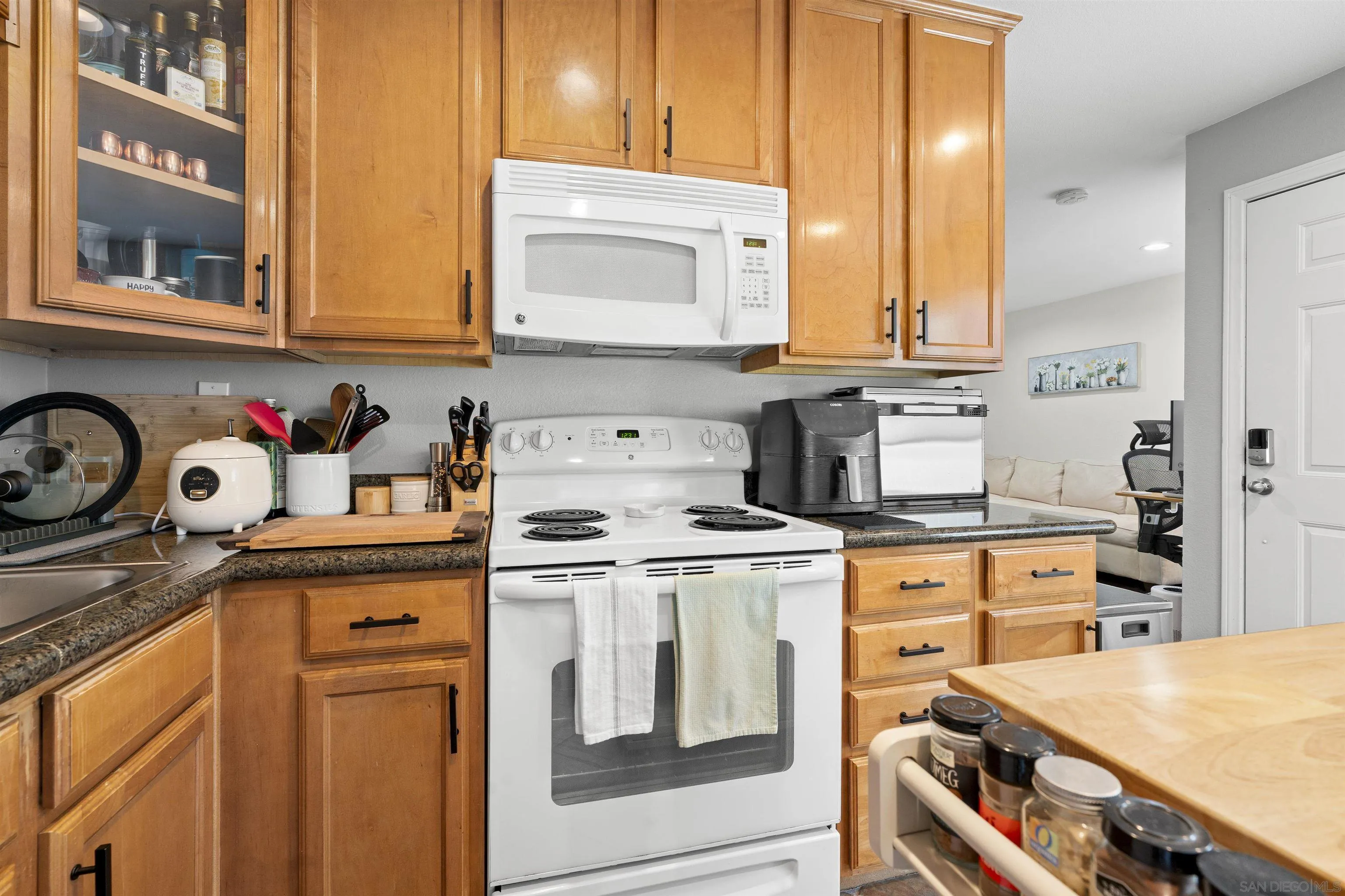 Photo #18: 260005331 Listing: Photo #18