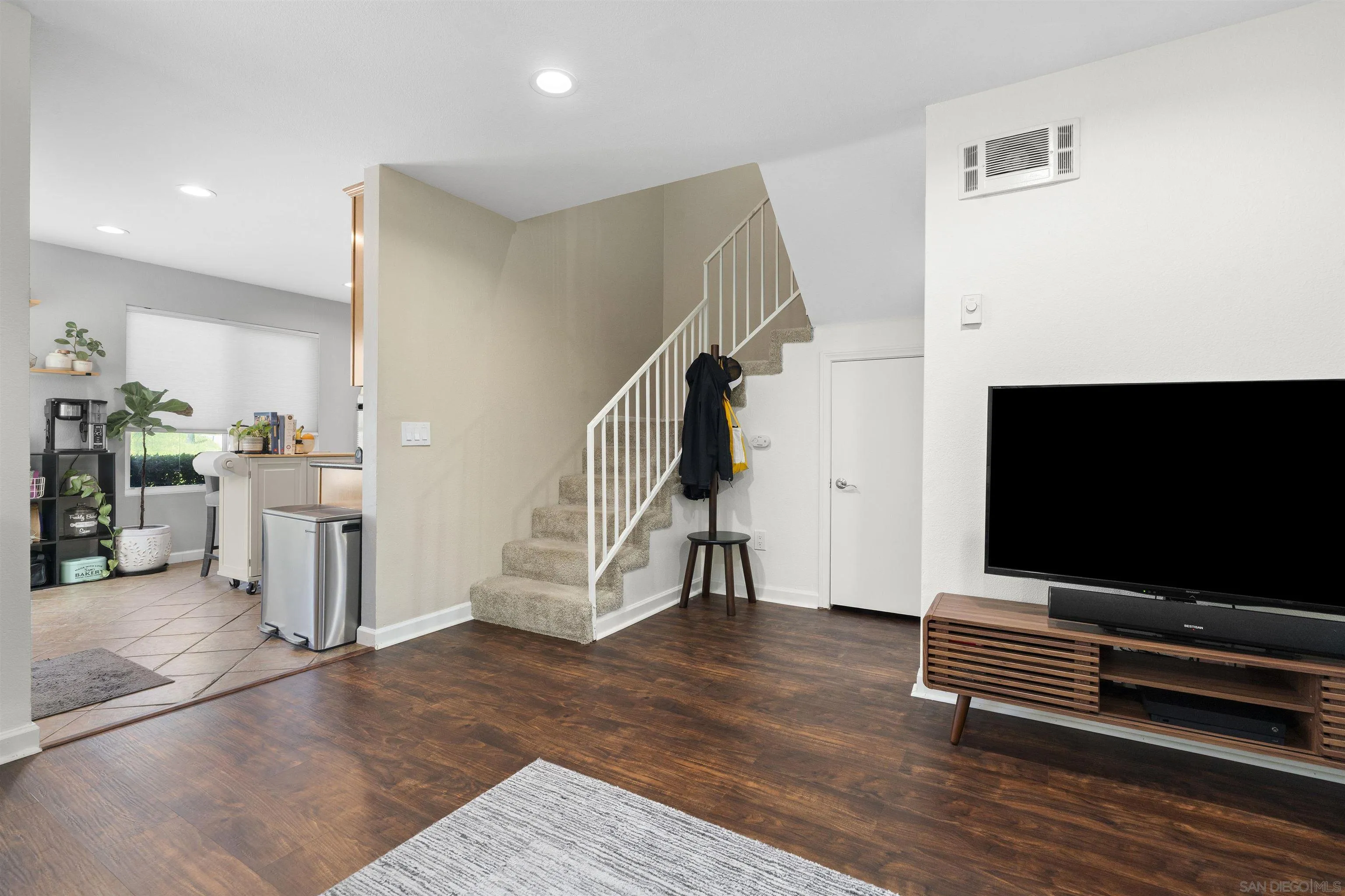 Photo #11: 260005331 Listing: Photo #11