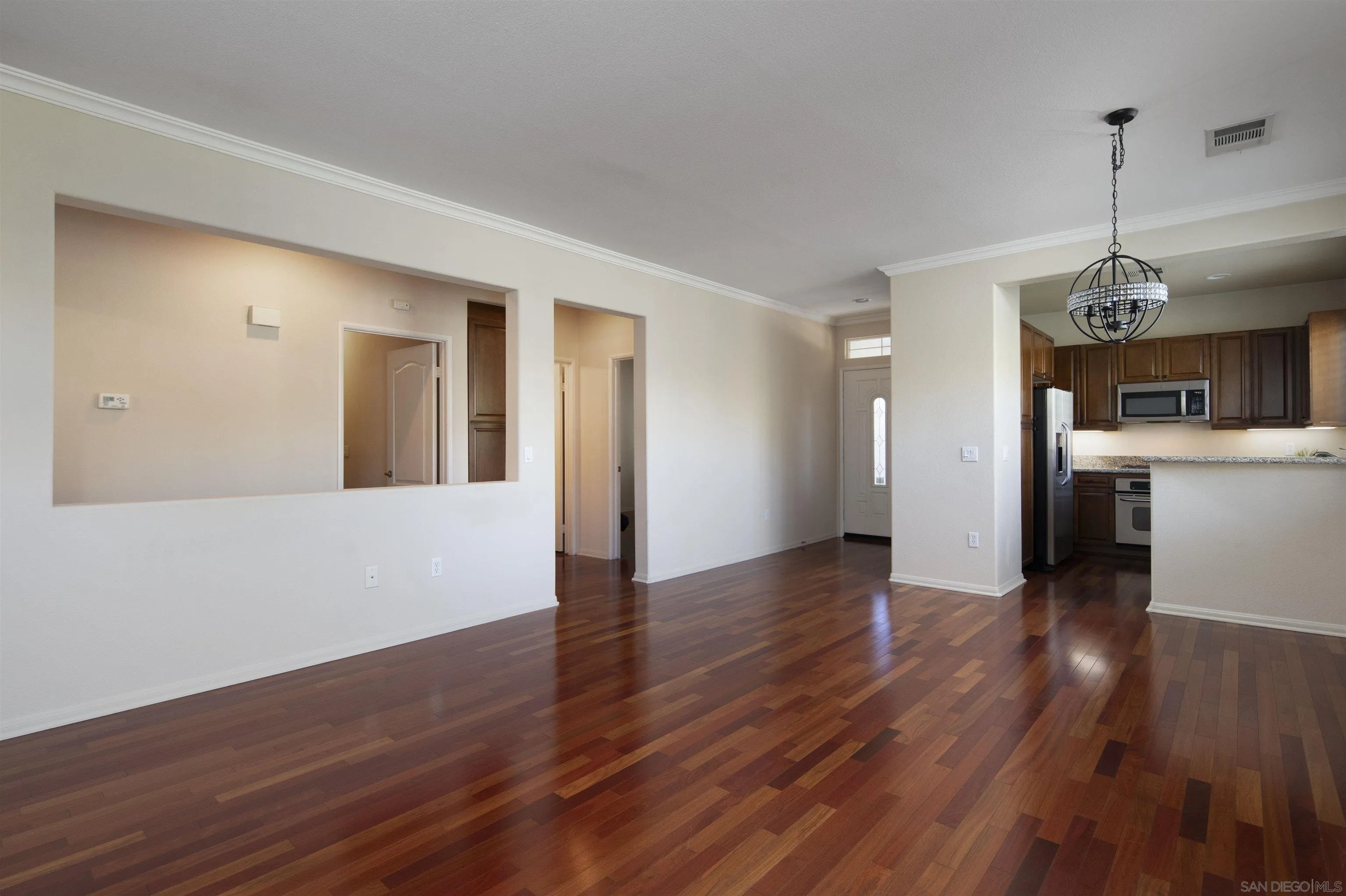 Photo #10: 260005332 Listing: Photo #10
