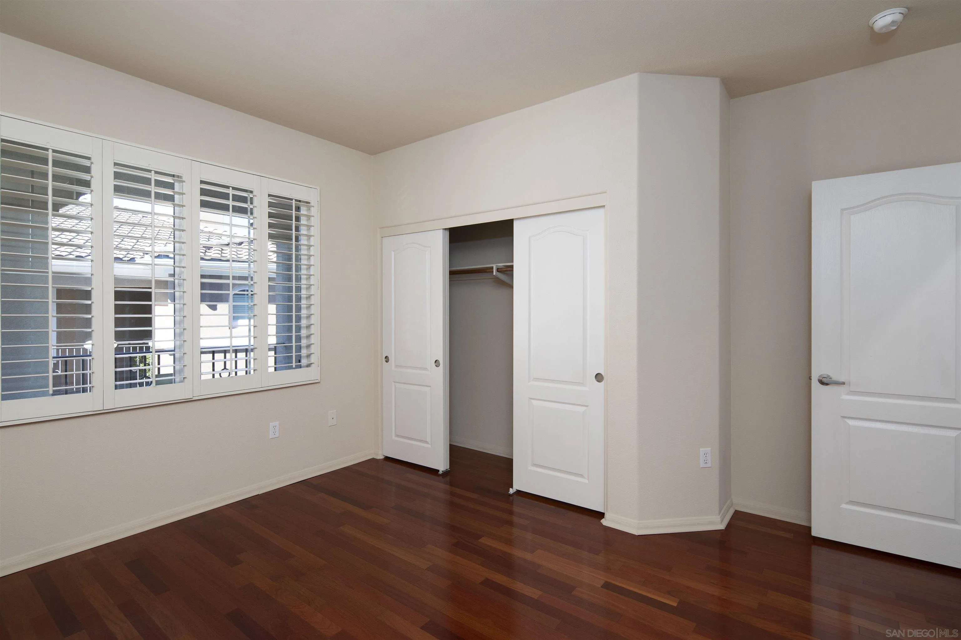Photo #23: 260005332 Listing: Photo #23