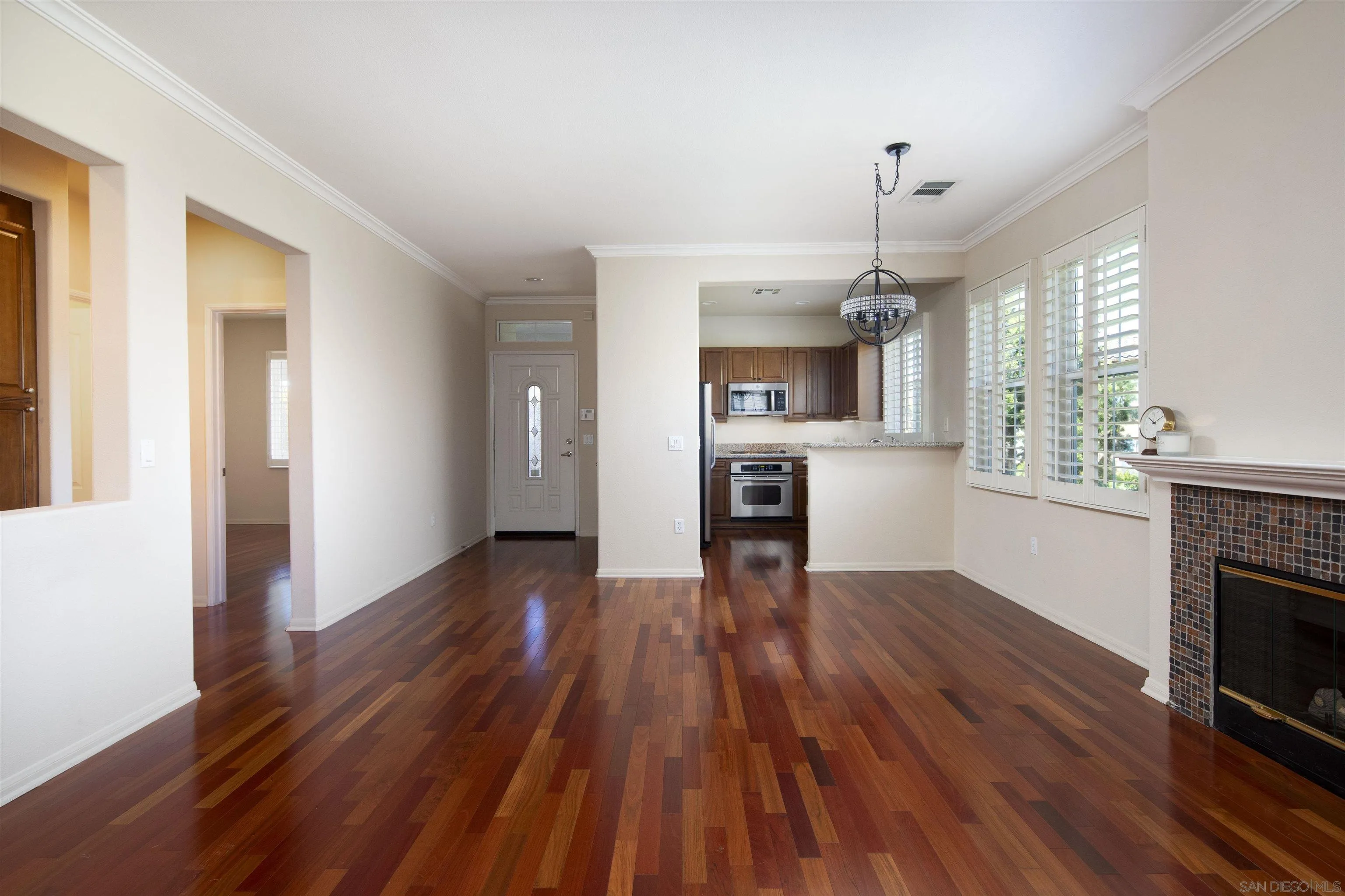Photo #9: 260005332 Listing: Photo #9