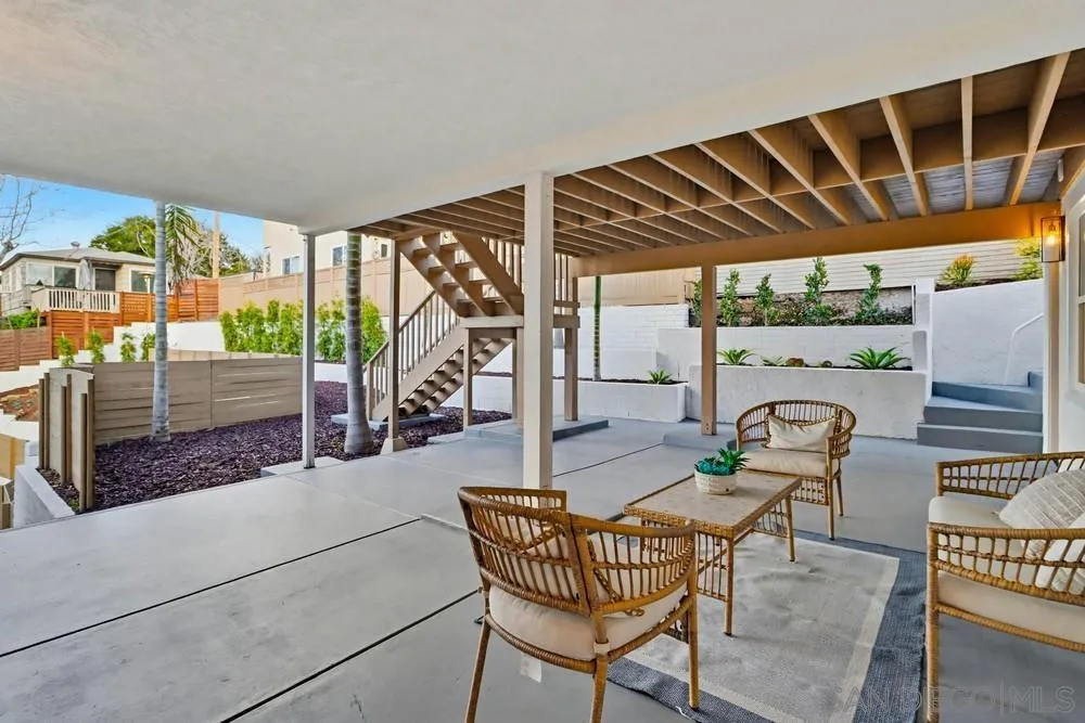 https://cdn.realtyfeed.com/cdn/127/260005333/379b791b4437c8956b86d08e72af1b2b.webp