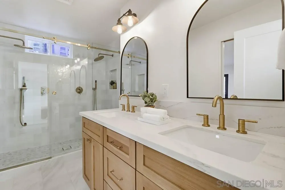https://cdn.realtyfeed.com/cdn/127/260005333/90b8139632ccf8b7de782a55b47ac438.webp