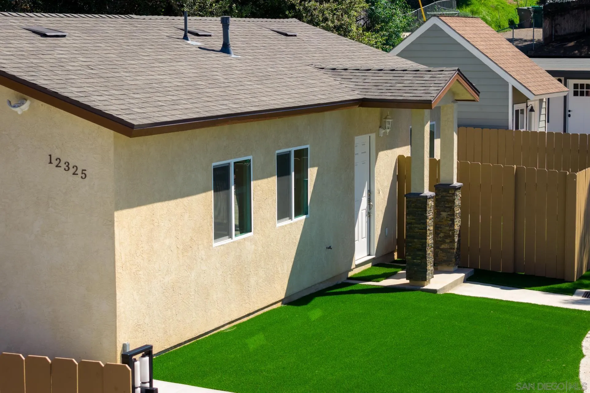 https://cdn.realtyfeed.com/cdn/127/260005336/520deb553680a79ca784979ff5004570.webp