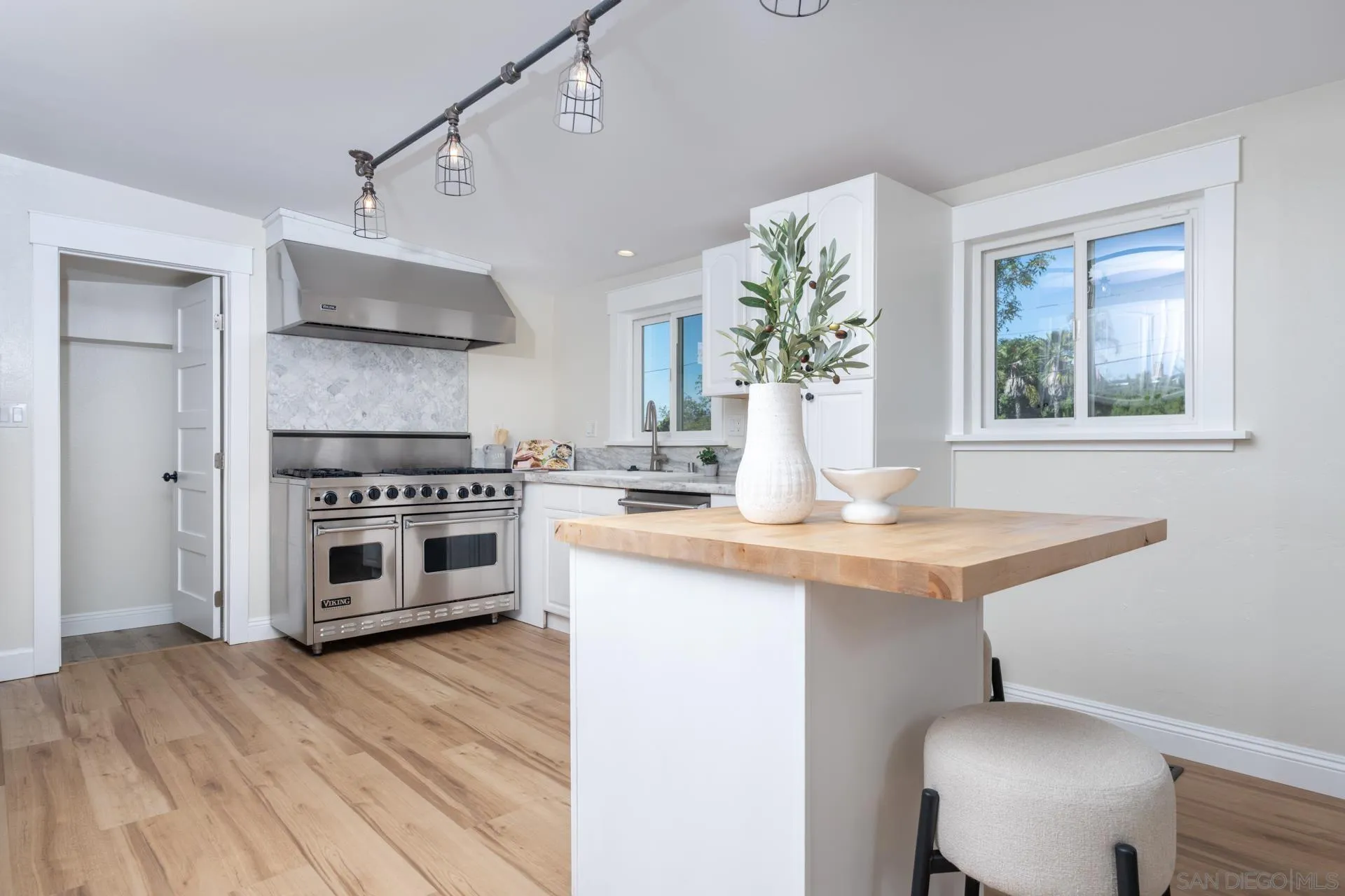 https://cdn.realtyfeed.com/cdn/127/260005336/5696614037b6dd4314c35c8d27810ade.webp