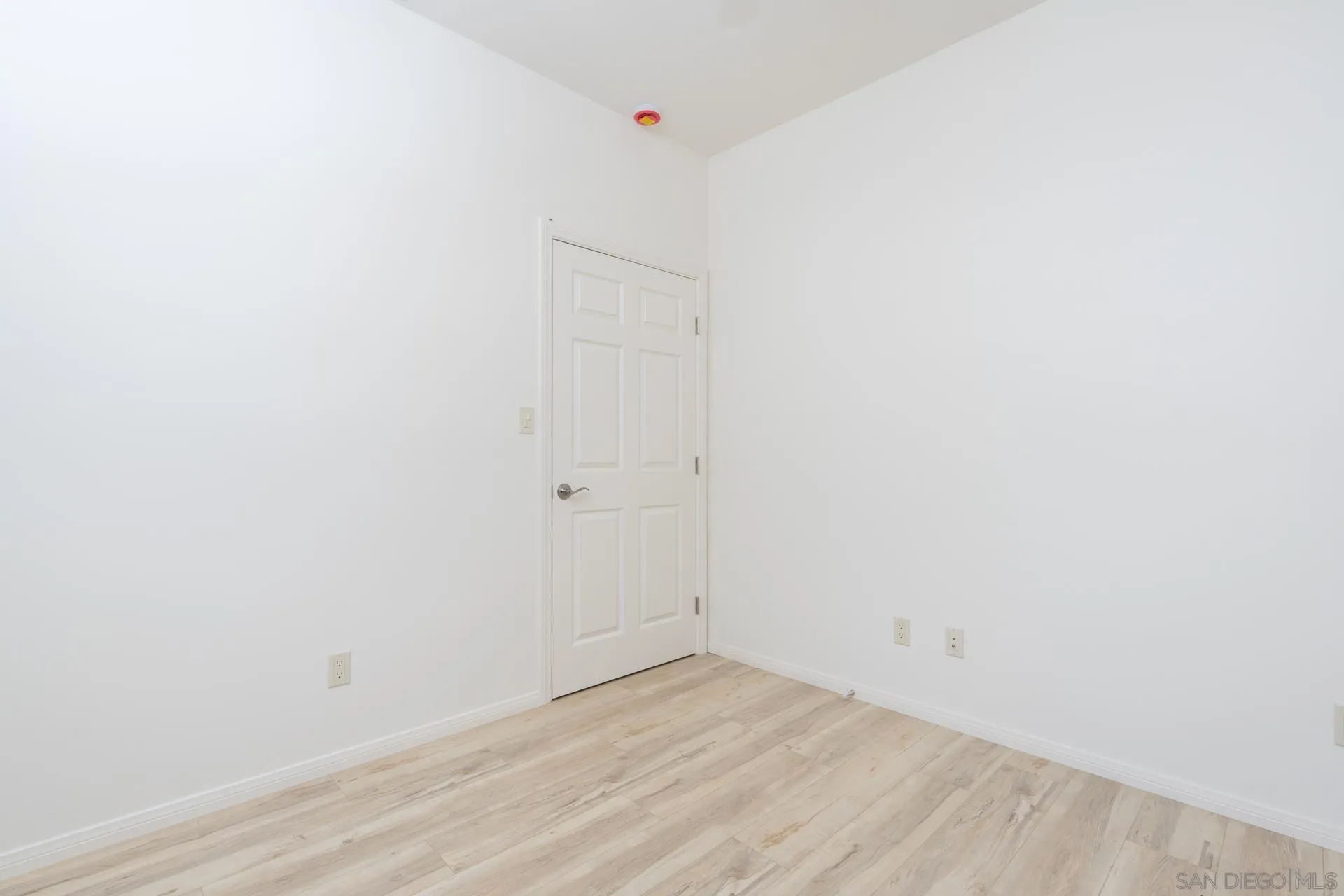 https://cdn.realtyfeed.com/cdn/127/260005336/5c23a6346e2df6dd0ff5dc825563ce20.webp