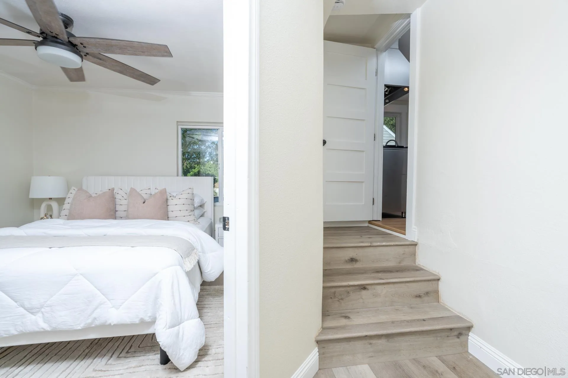 https://cdn.realtyfeed.com/cdn/127/260005336/be688eaf96d0a239296b547e39f769b4.webp
