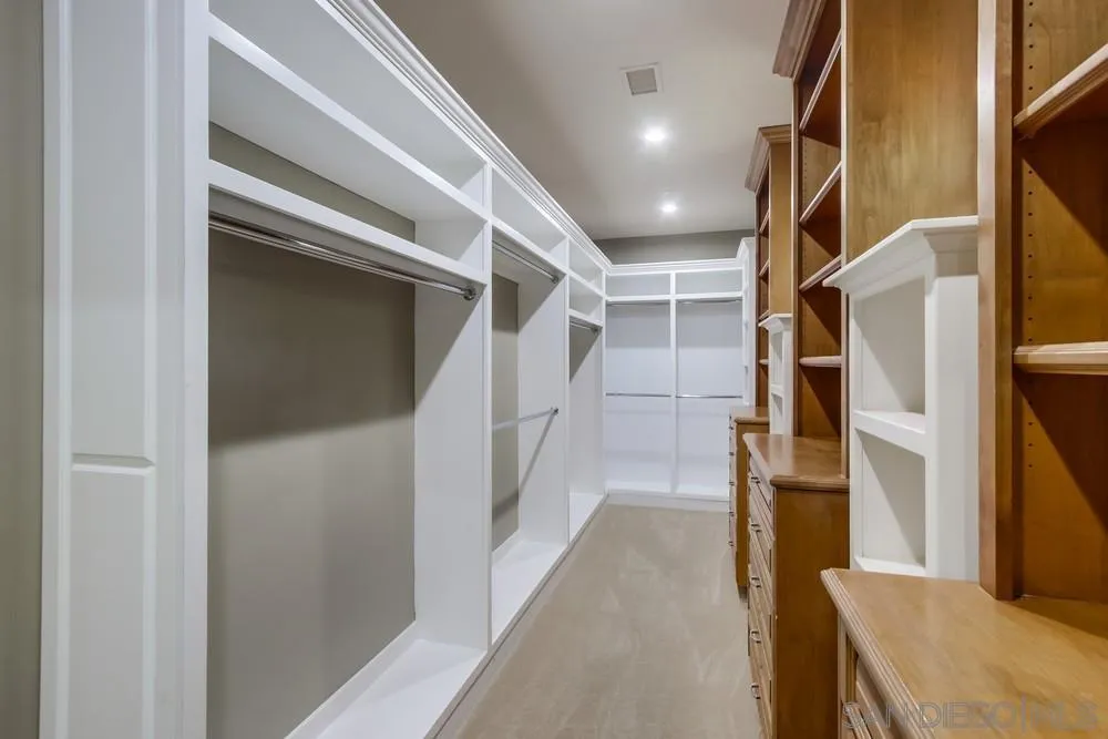 https://cdn.realtyfeed.com/cdn/127/260005337/41e611798c682d3caf3de94d6f66a23b.webp