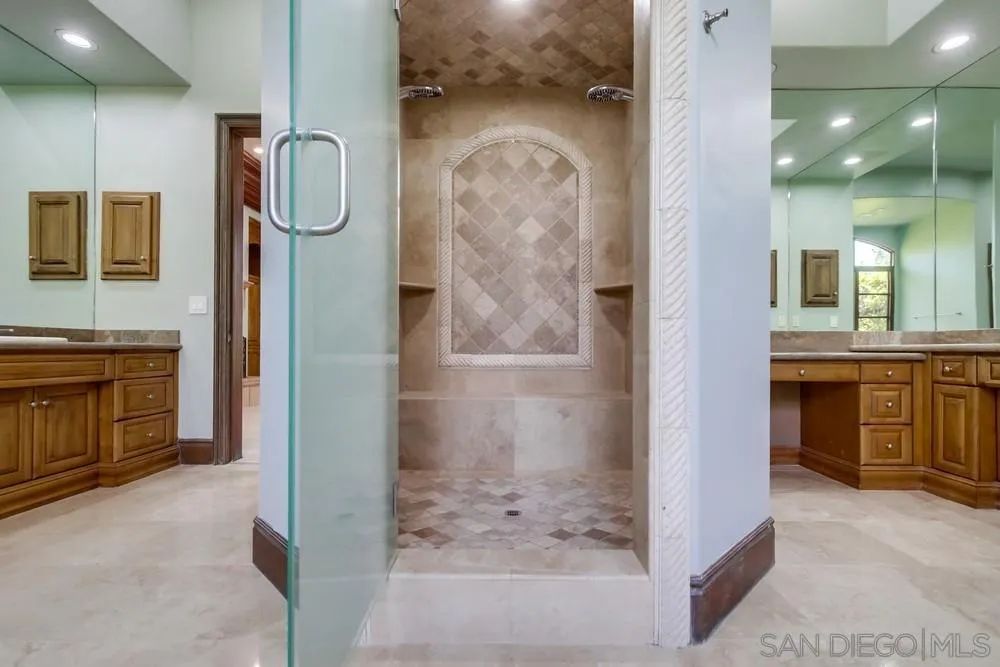 https://cdn.realtyfeed.com/cdn/127/260005337/6ddbebef4ad584524843c63d7d04e547.webp