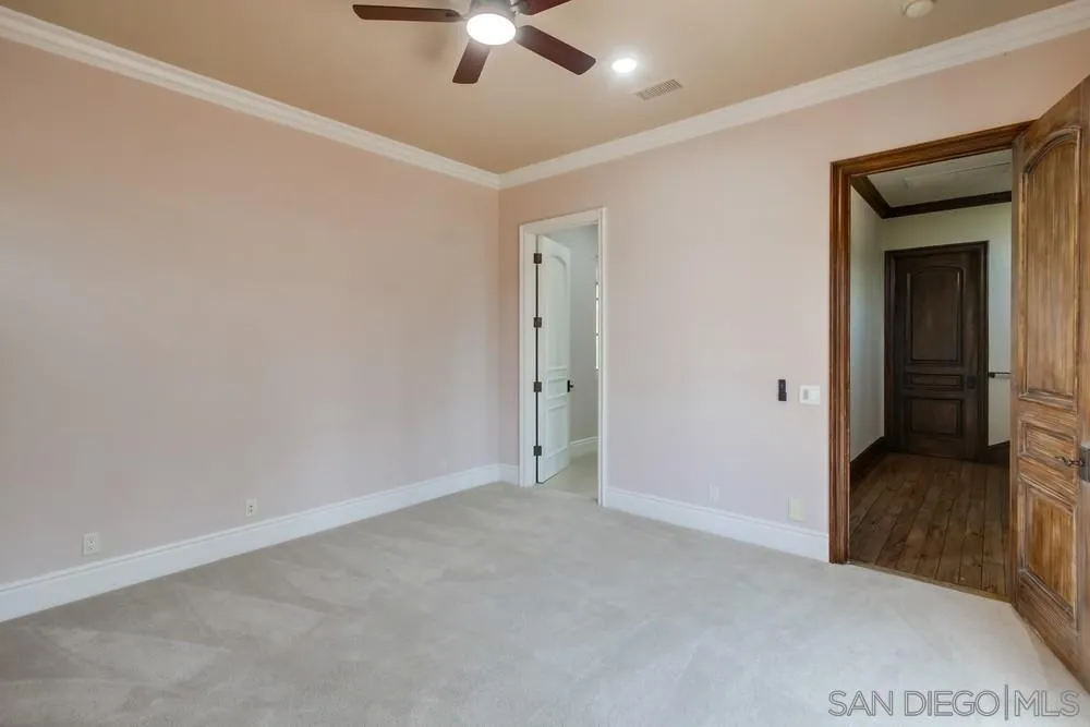 https://cdn.realtyfeed.com/cdn/127/260005337/9c3575402e66191d8c18855eab30dc66.webp