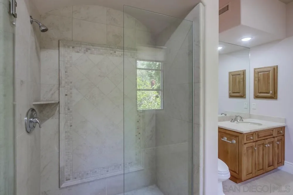 https://cdn.realtyfeed.com/cdn/127/260005337/afe20f444257569b2f4374104d358c06.webp