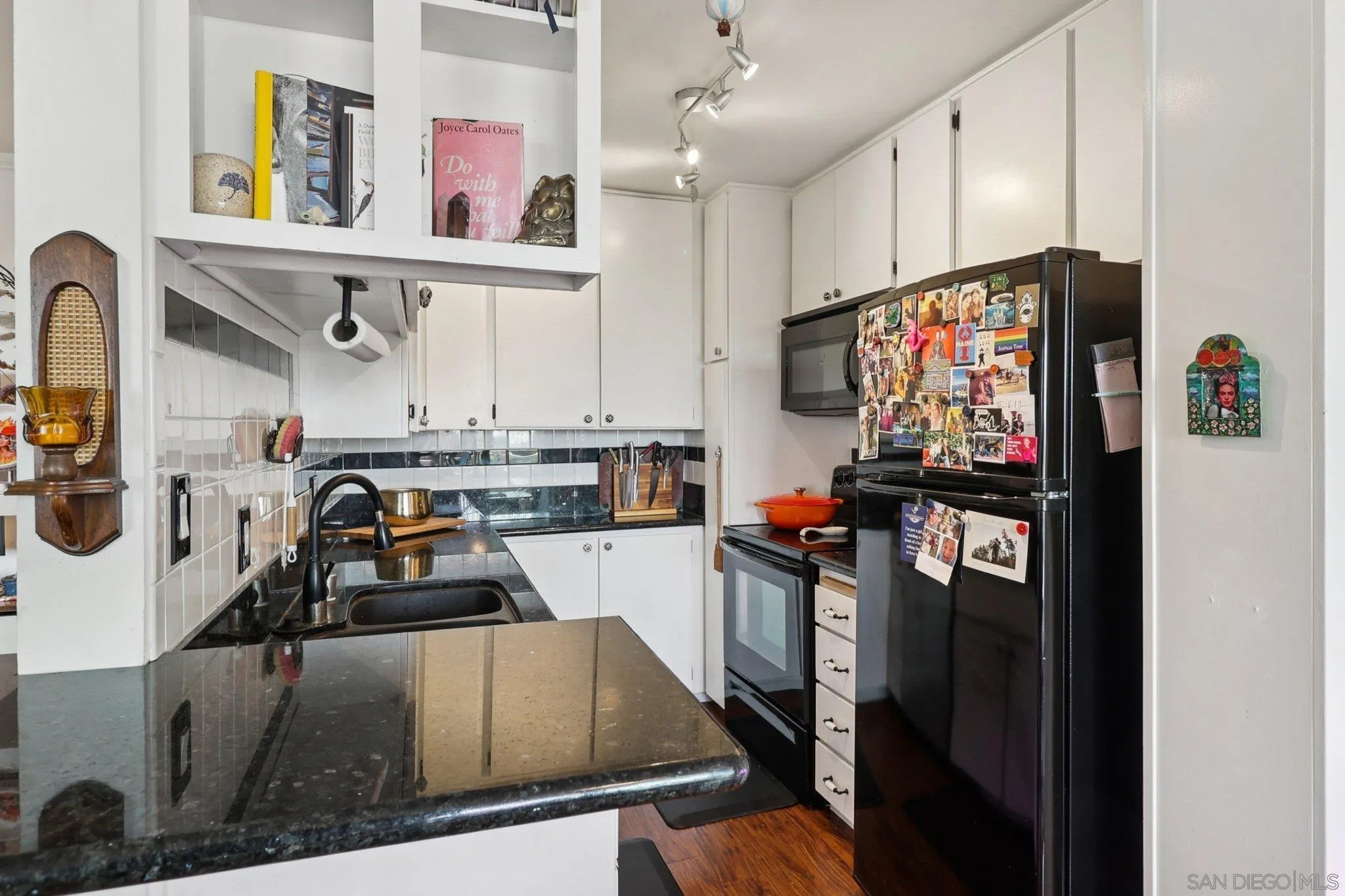 Photo #6: 260005338 Listing: Photo #6