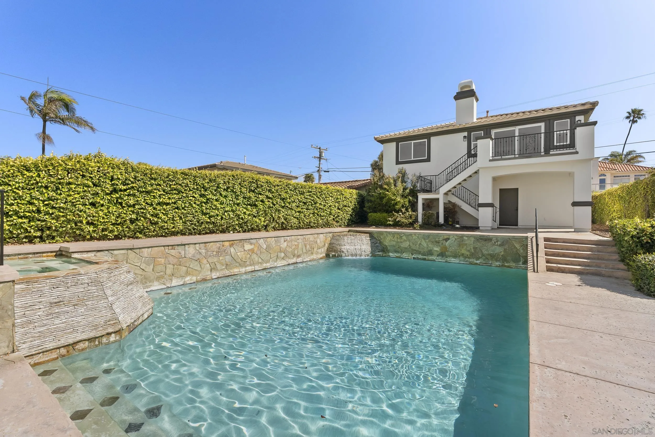 https://cdn.realtyfeed.com/cdn/127/260005340/ed9562ab1c67440fa9201a10d7065a0a.webp