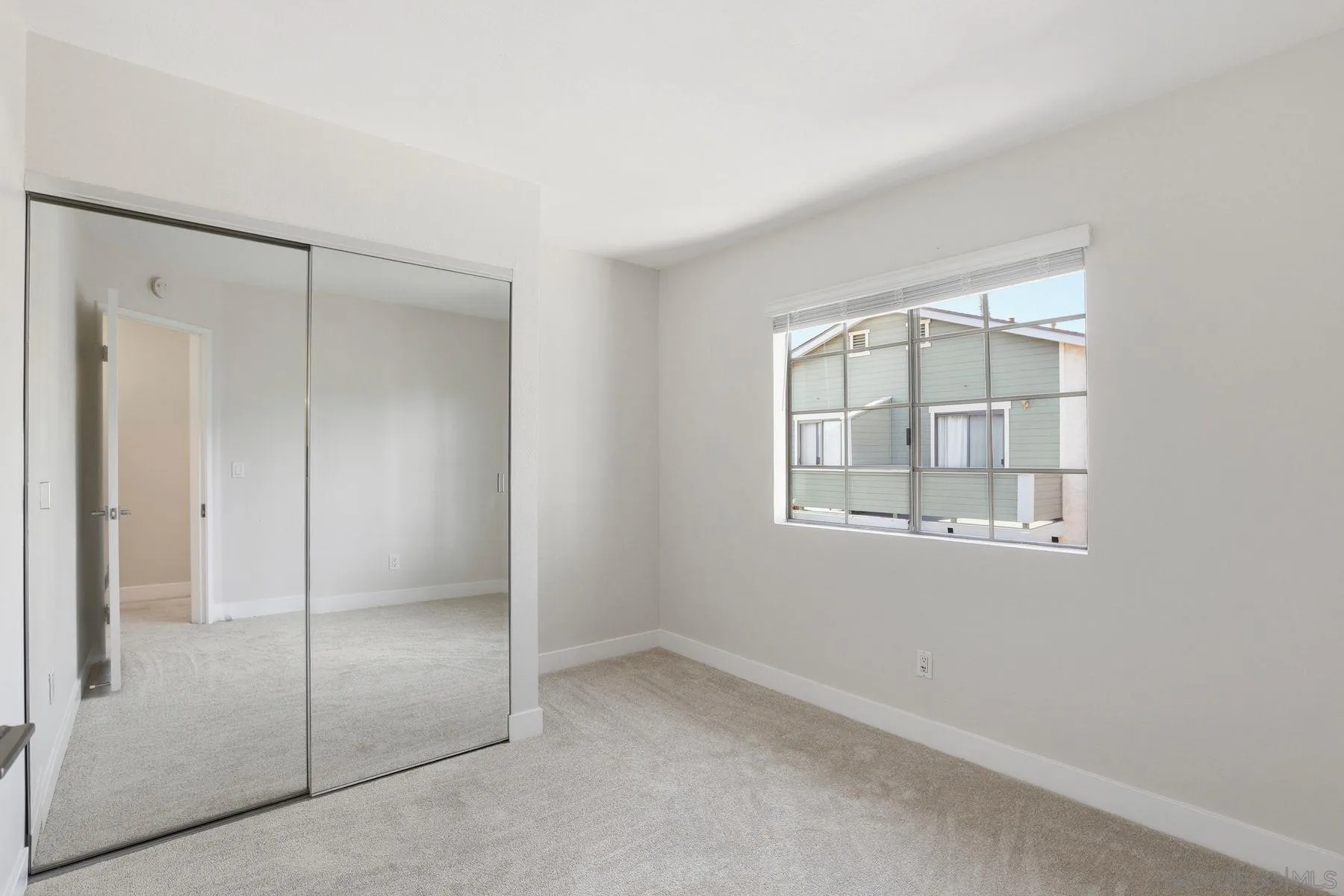 Photo #15: 260005342 Listing: Photo #15