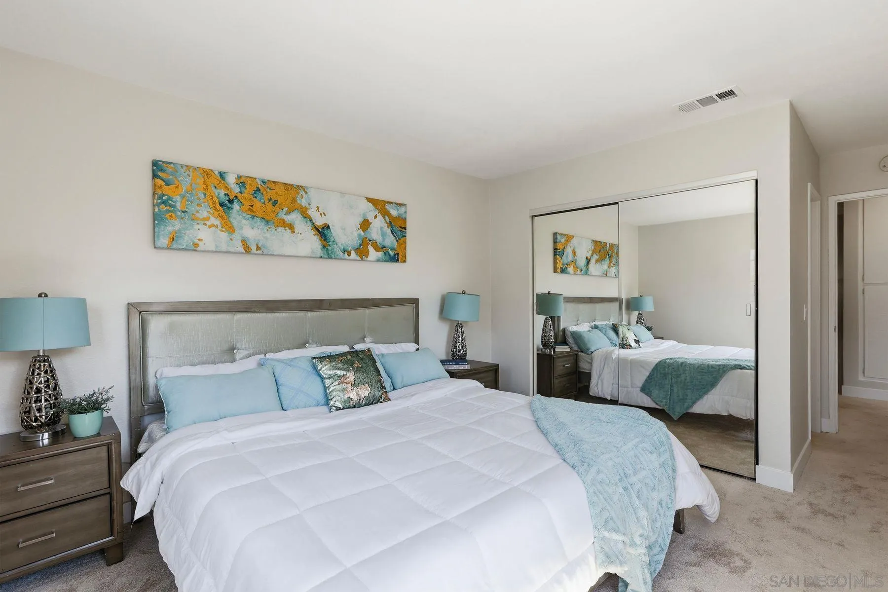 Photo #22: 260005342 Listing: Photo #22