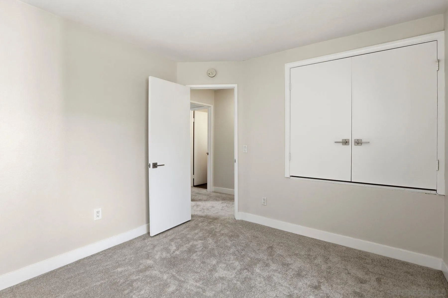 Photo #19: 260005342 Listing: Photo #19