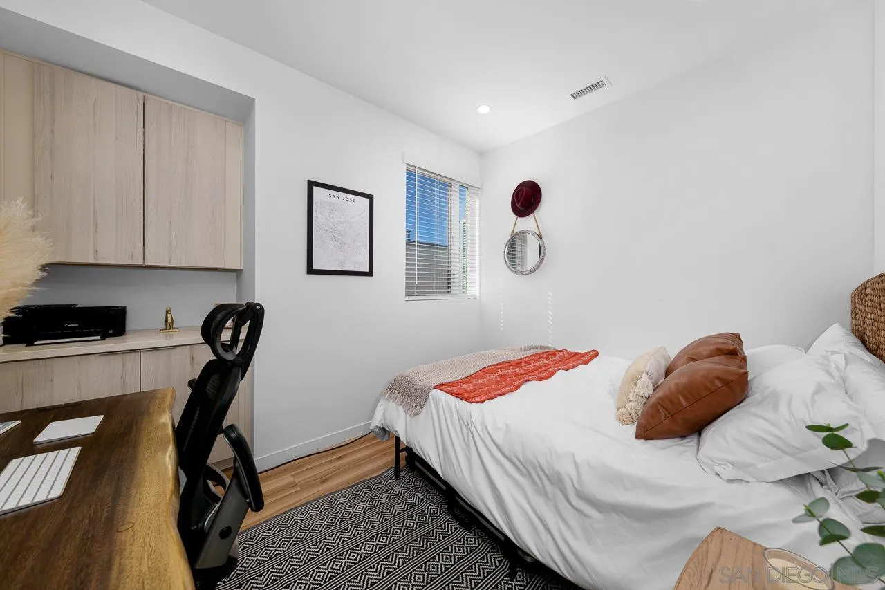 https://cdn.realtyfeed.com/cdn/127/260005343/38deadd7e19af47c8403c8c71935852a.webp