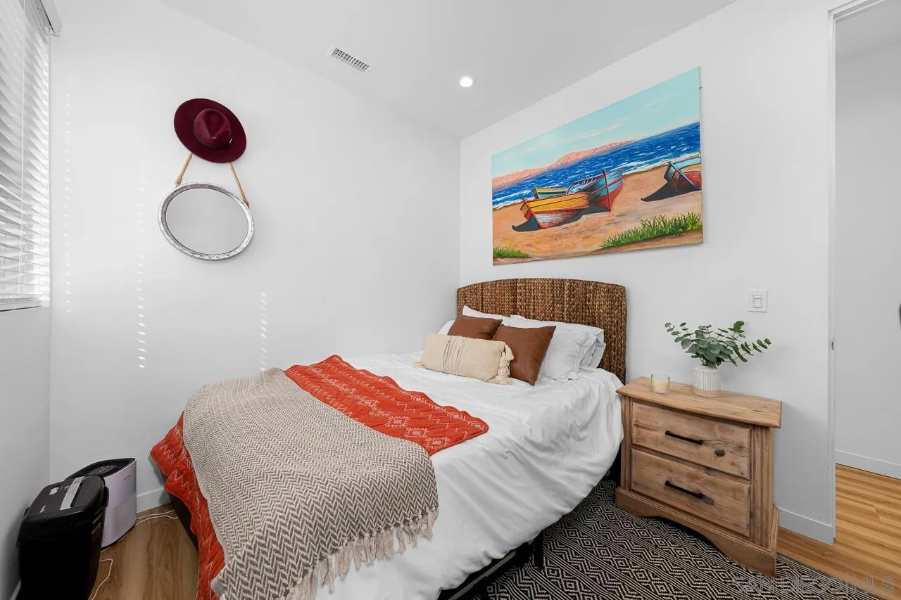 https://cdn.realtyfeed.com/cdn/127/260005343/537a88ad703b91f0e8c9c9131d634d5e.webp