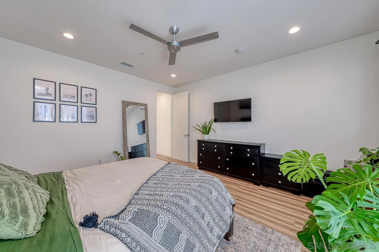 https://cdn.realtyfeed.com/cdn/127/260005343/b8156dc831462774e627c48a7832637d.webp