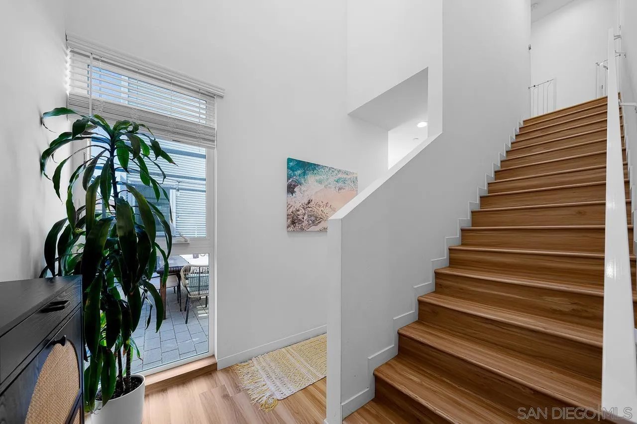 https://cdn.realtyfeed.com/cdn/127/260005343/bbaebbe260d4711527651c252aa335fe.webp