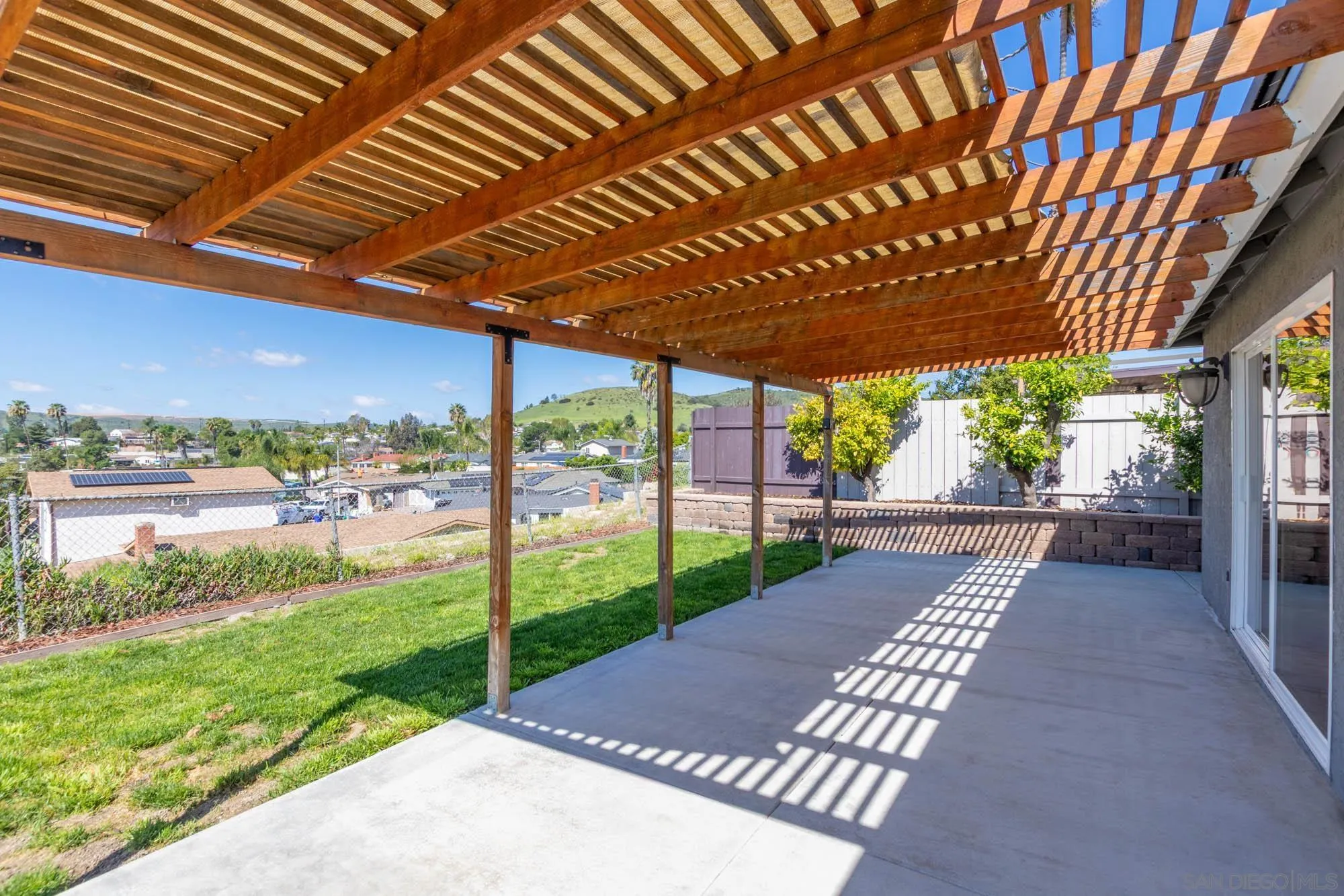 https://cdn.realtyfeed.com/cdn/127/260005355/ea6d8bd12a36576ad721040019f67117.webp