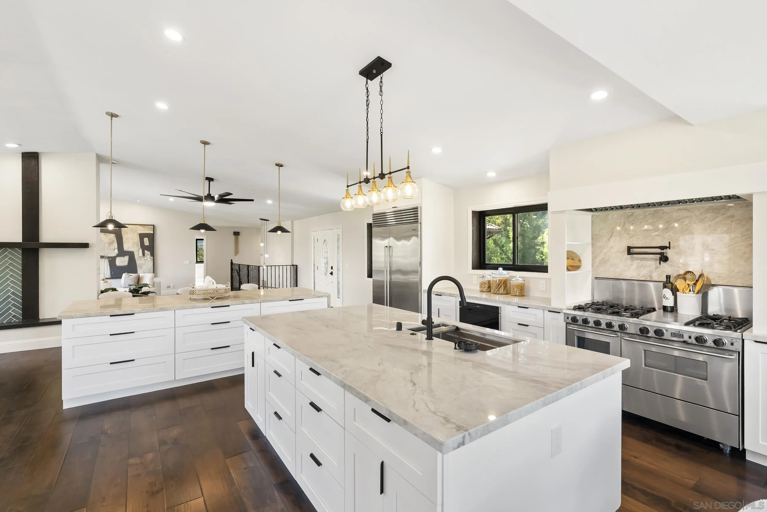 https://cdn.realtyfeed.com/cdn/127/260005362/0268853b9c0665bd75ea2a98d847b52f.webp