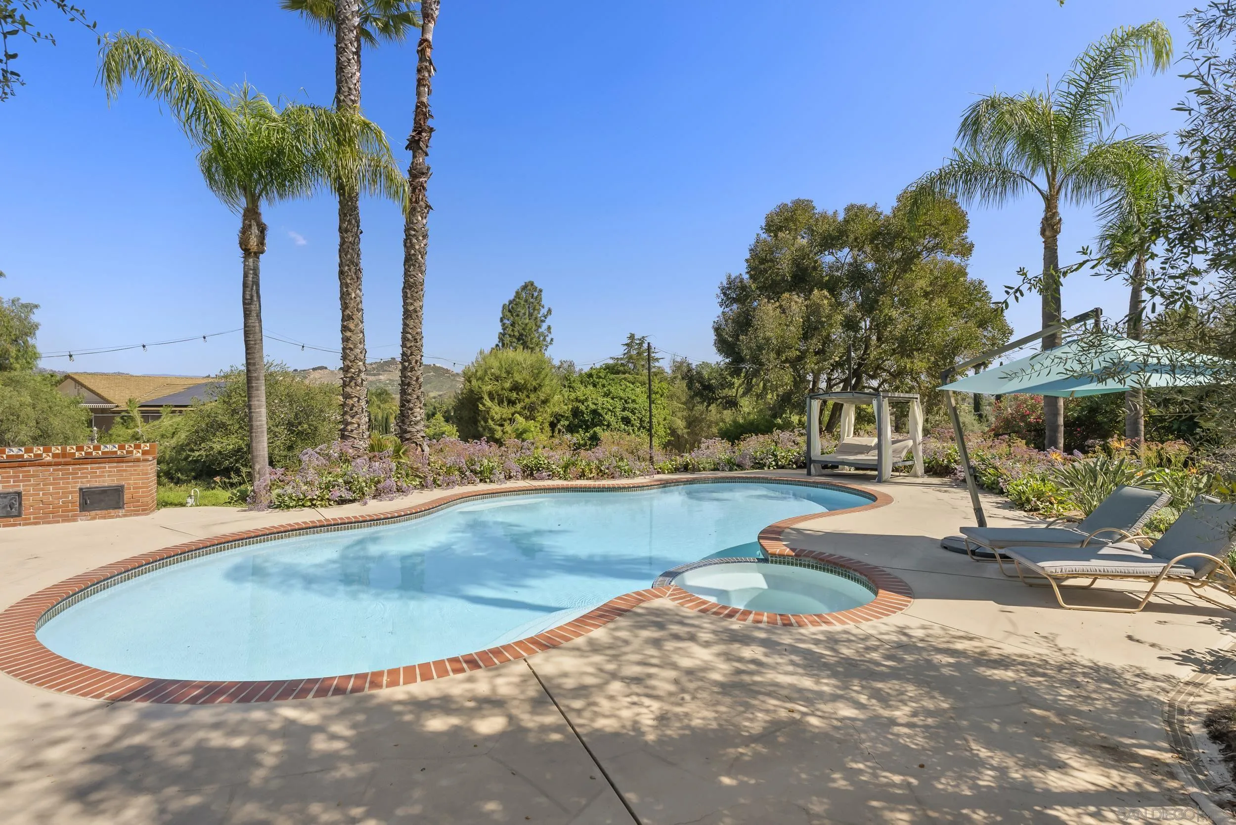 https://cdn.realtyfeed.com/cdn/127/260005362/0ca479d0e29b10e8dc6ab7ae667bfae5.webp