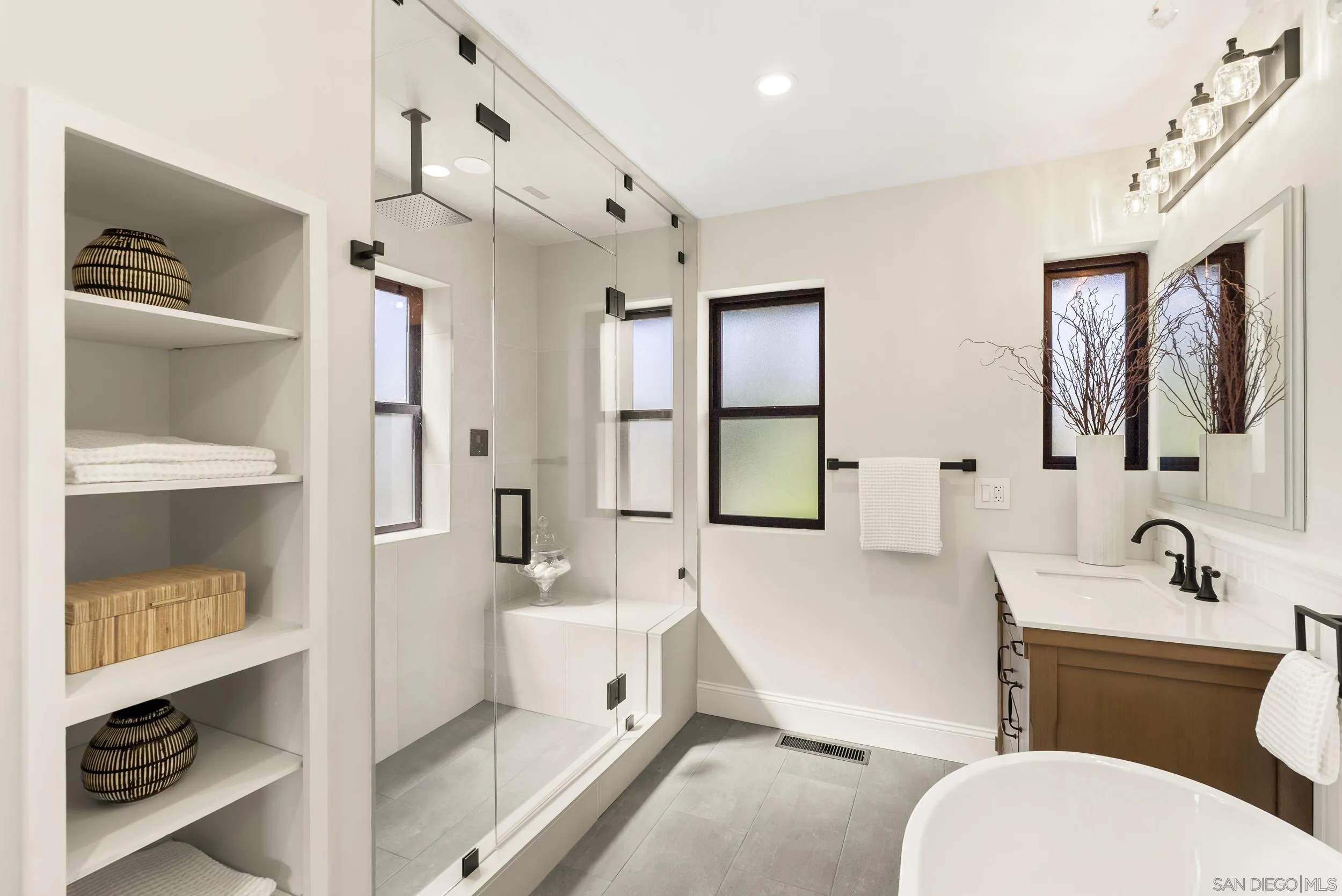 https://cdn.realtyfeed.com/cdn/127/260005362/2de88c2542f7fda10d0d7e539dd4a1f0.webp