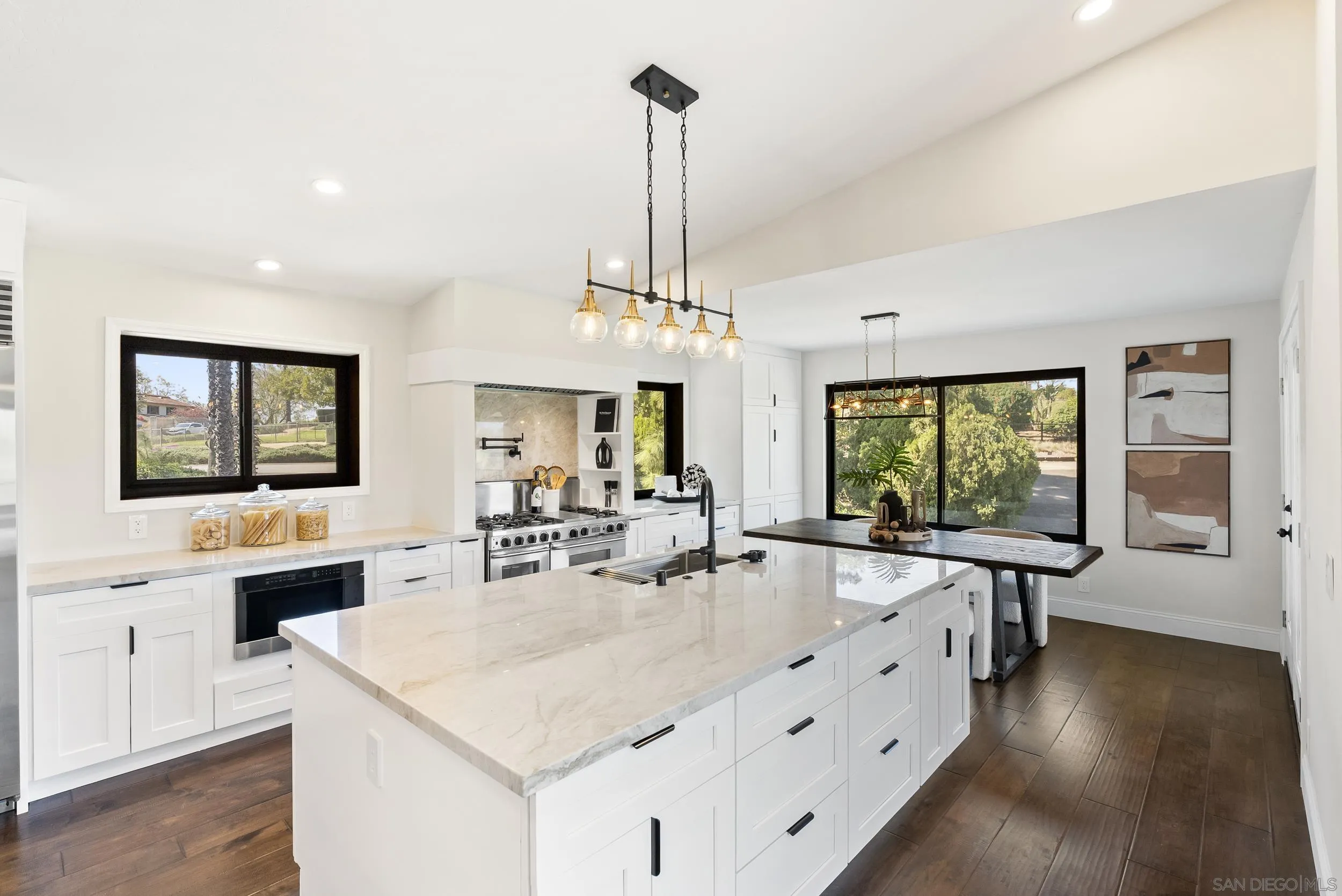 https://cdn.realtyfeed.com/cdn/127/260005362/38ab442ee62525b398f24b6ce21102b9.webp